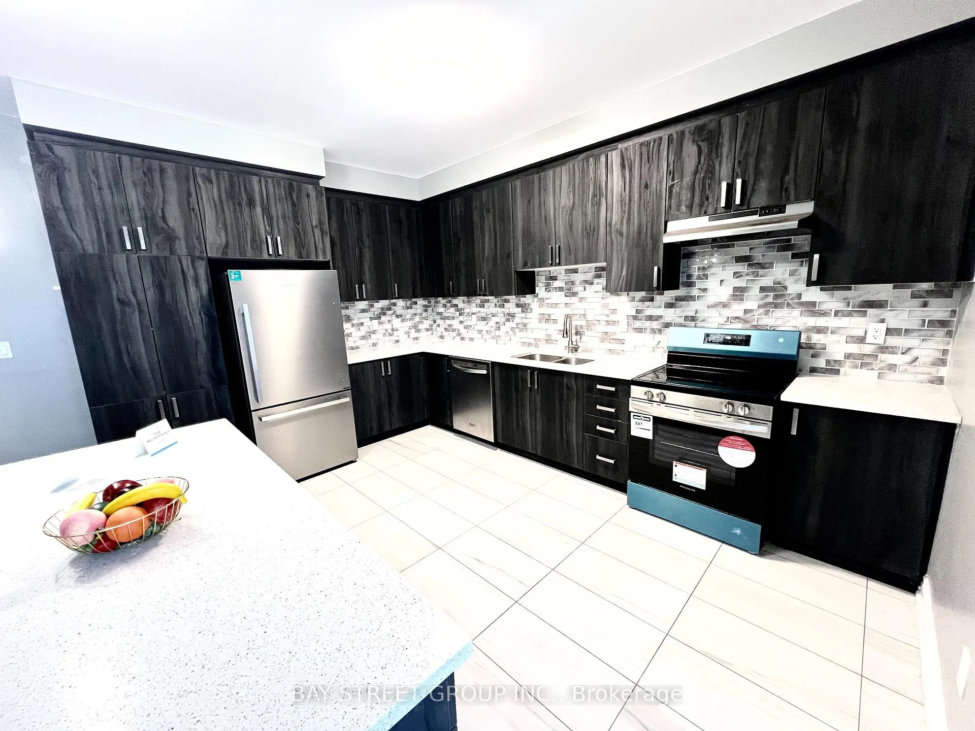Photo 14 of 4 Middleton Drive, Wasaga Beach — HOMEH