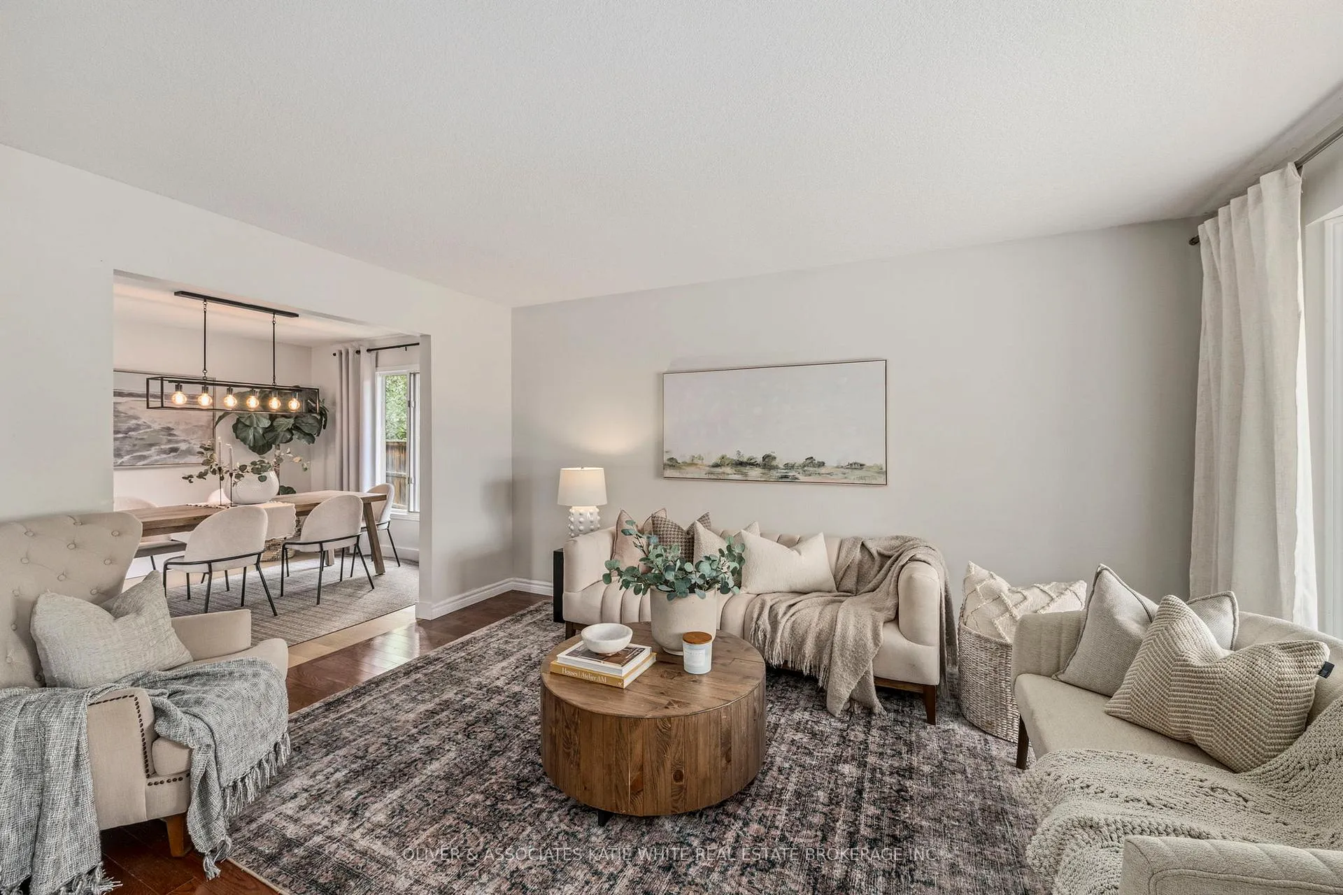 Photo 3 of 277 Astoria Place, London, North K — HOMEH