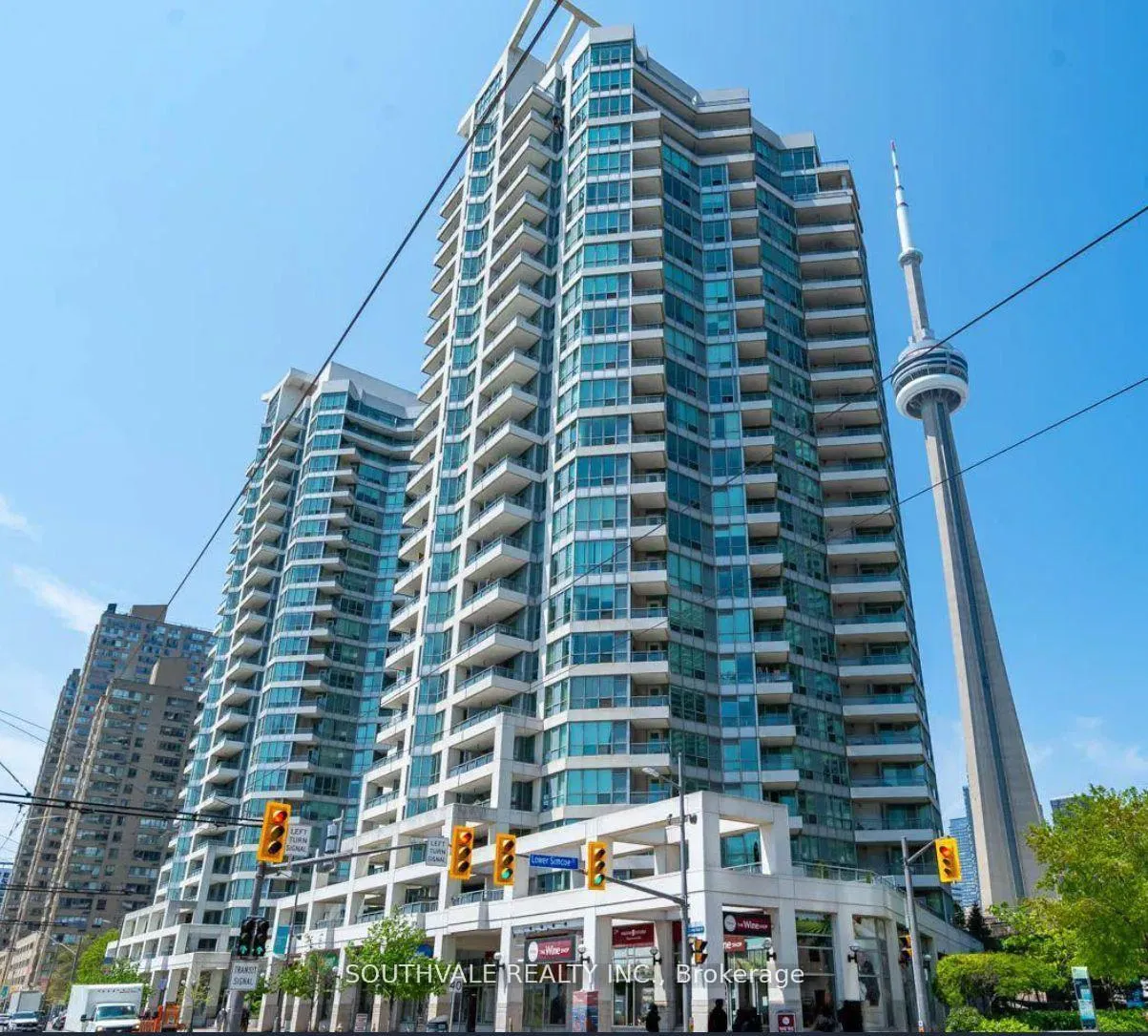 Photo 1 of Unit 612, 228 Queens Quay W, Toronto, Waterfront Communities — HOMEH