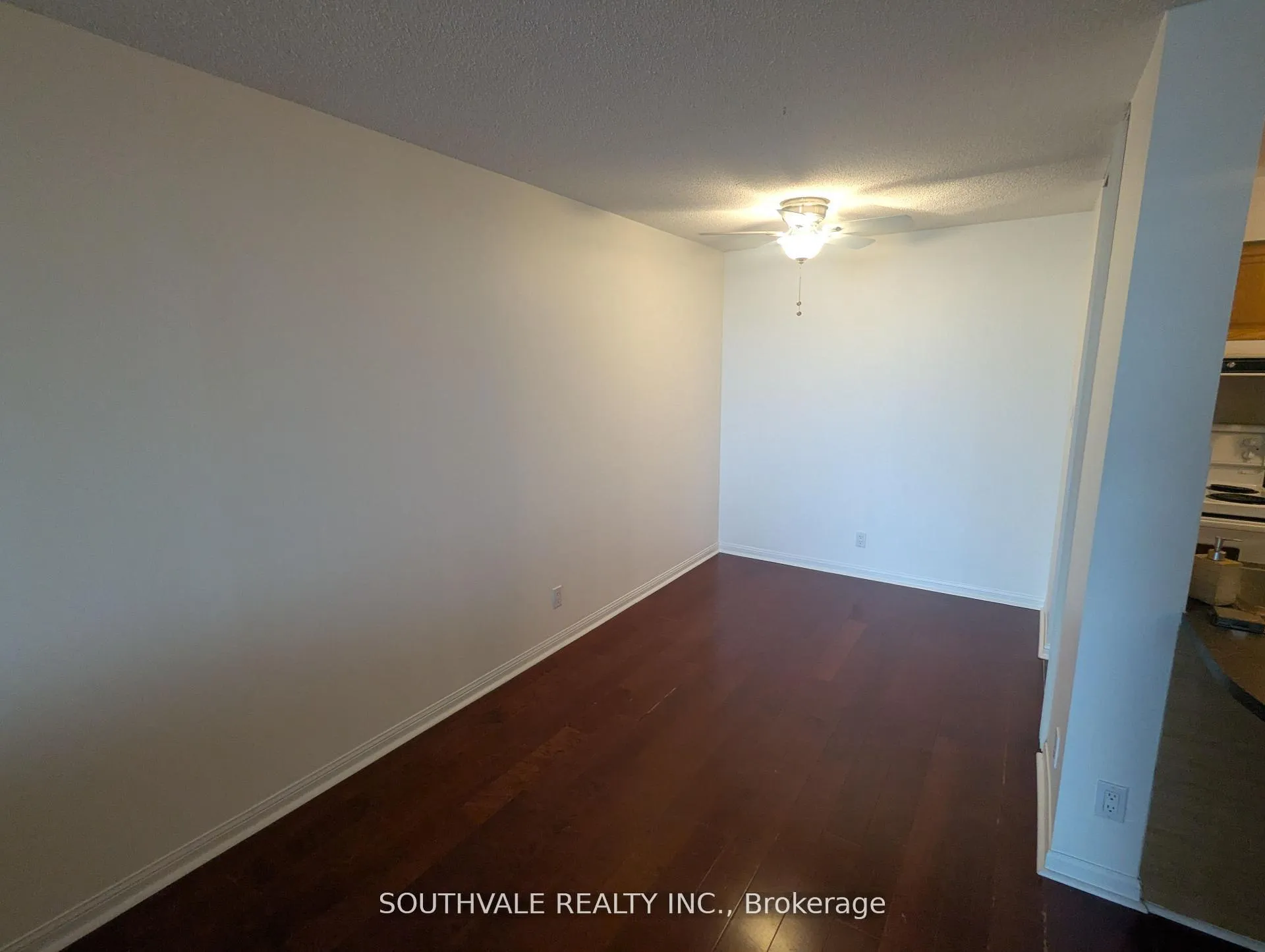 Photo 6 of Unit 612, 228 Queens Quay W, Toronto, Waterfront Communities — HOMEH