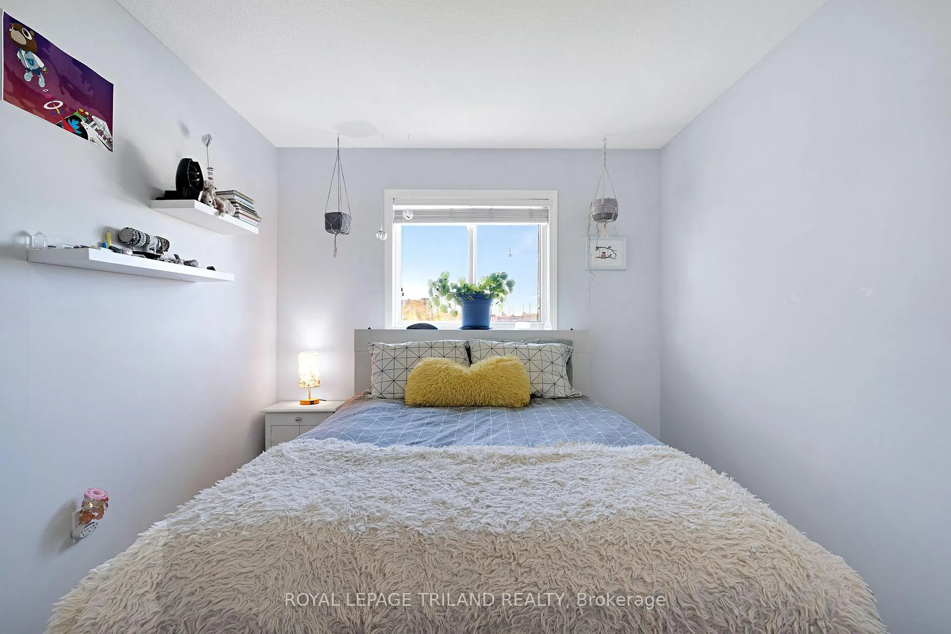 Photo 22 of Unit 41, 2145 North Routledge Park, London, North E — HOMEH