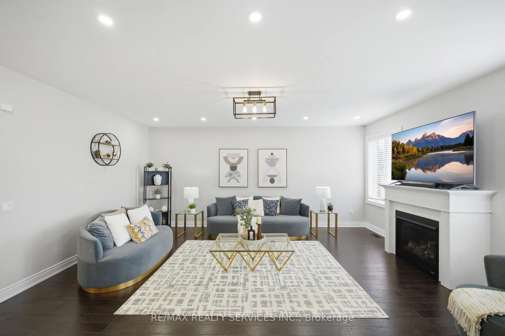 Photo 14 of 152 Newhouse Boulevard, Caledon, Rural Caledon — HOMEH