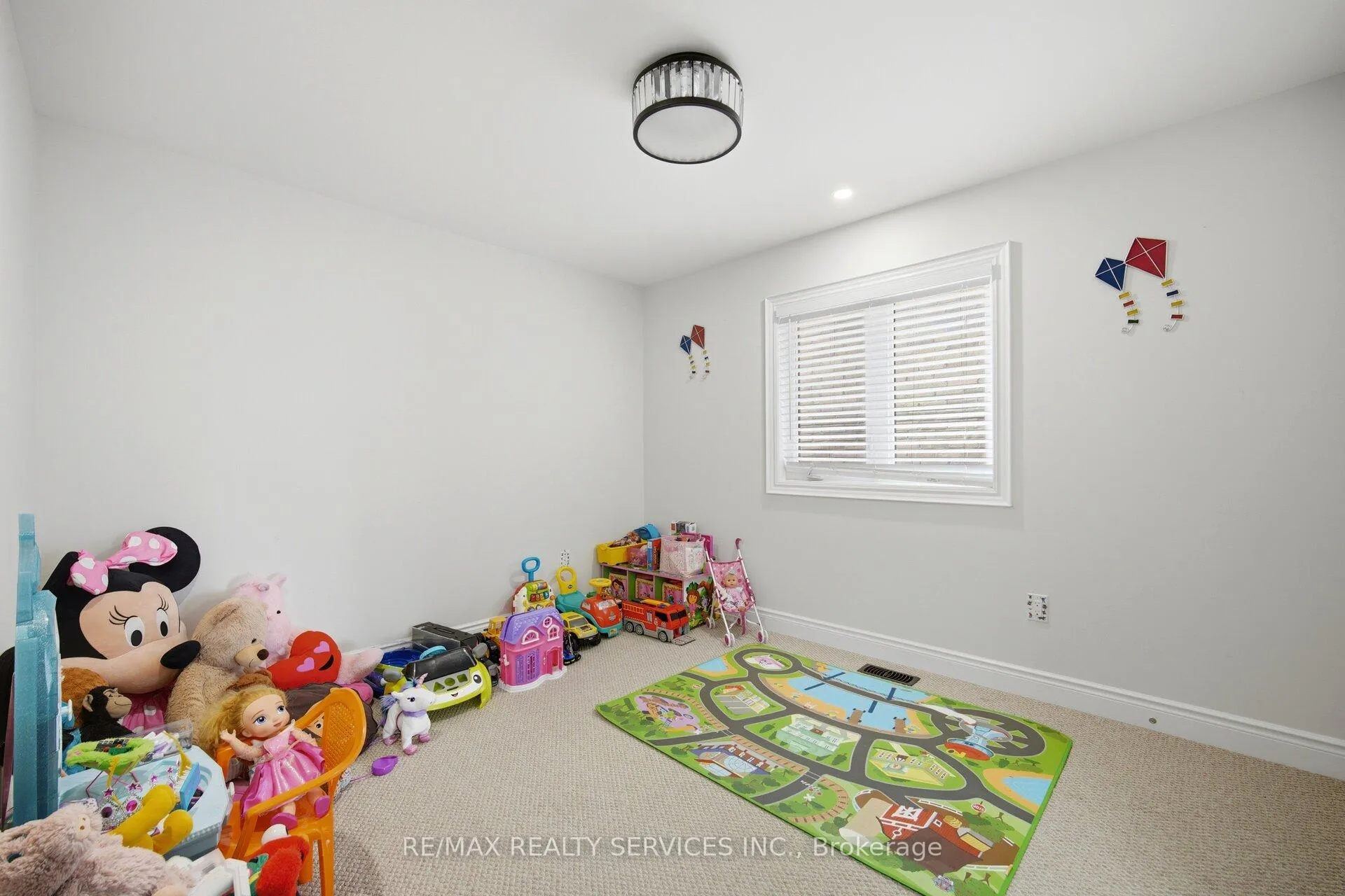 Photo 29 of 152 Newhouse Boulevard, Caledon, Rural Caledon — HOMEH