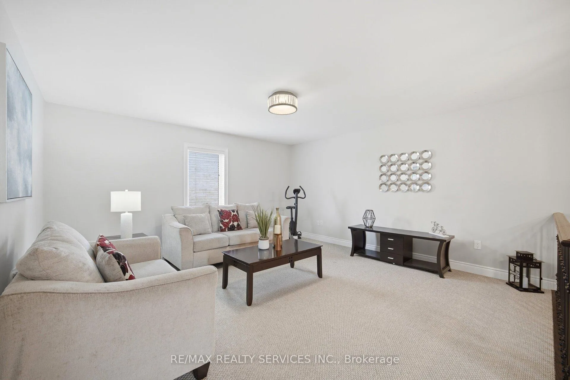 Photo 31 of 152 Newhouse Boulevard, Caledon, Rural Caledon — HOMEH