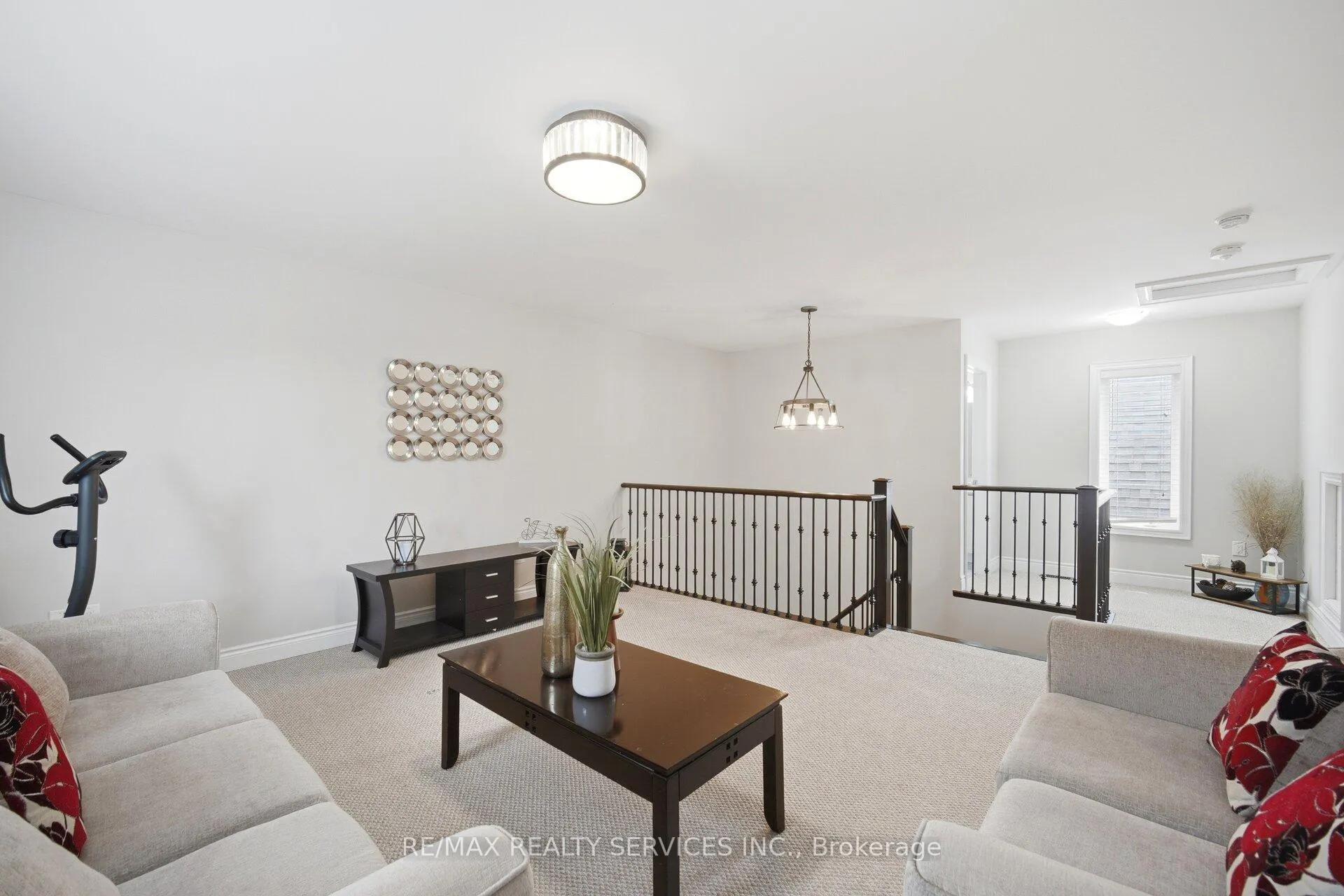 Photo 32 of 152 Newhouse Boulevard, Caledon, Rural Caledon — HOMEH