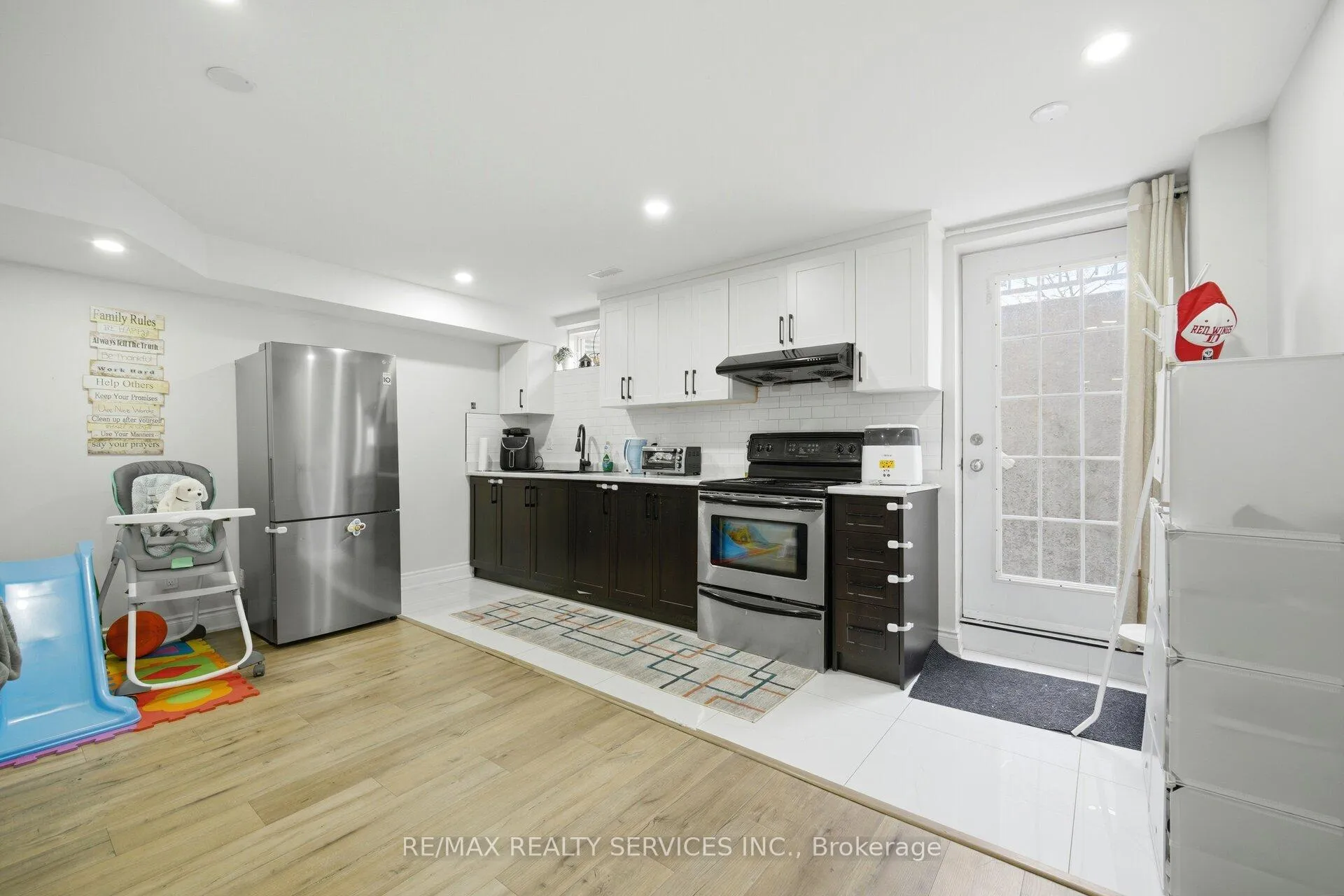 Photo 36 of 152 Newhouse Boulevard, Caledon, Rural Caledon — HOMEH
