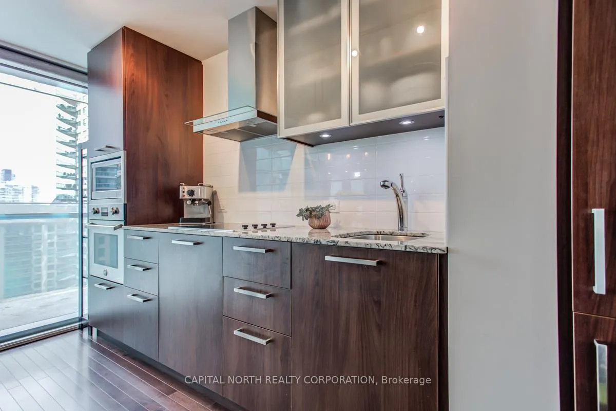 Photo 6 of Unit 1507, 14 York Street, Toronto, Waterfront Communities — HOMEH