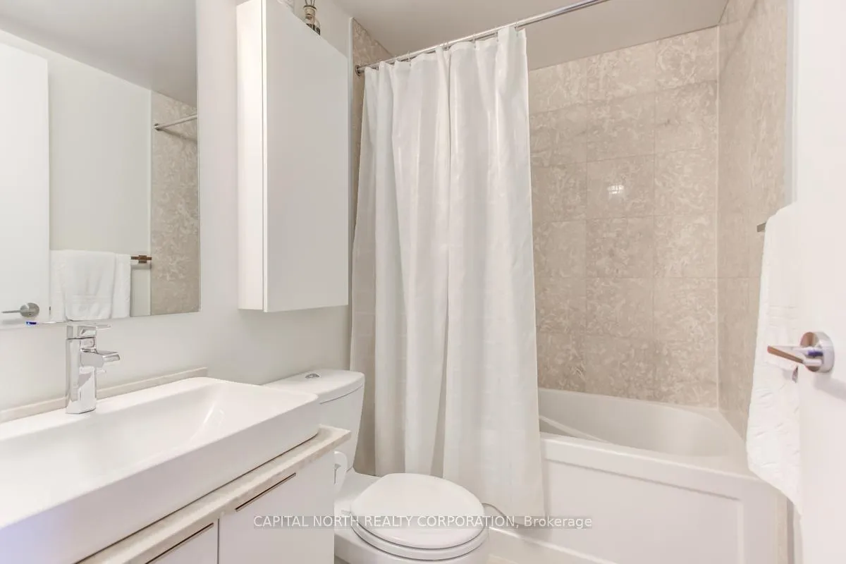 Photo 13 of Unit 1507, 14 York Street, Toronto, Waterfront Communities — HOMEH