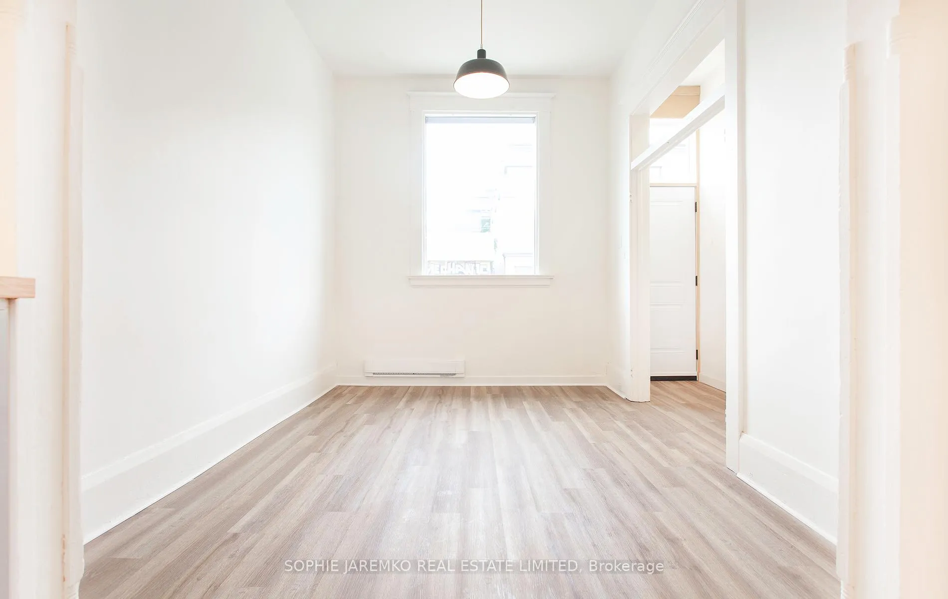 Photo 4 of Unit Front, 2100 Dundas Street W, Toronto, Roncesvalles — HOMEH