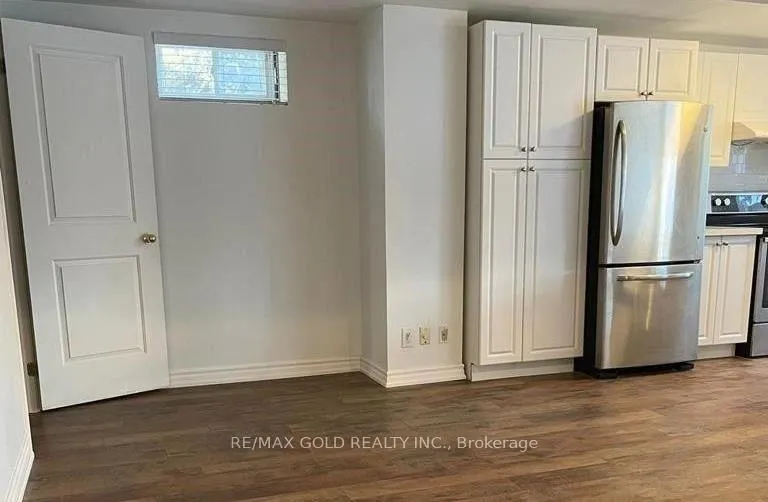 Photo 5 of Unit Bsmt, 10 Tracey Lynne Court, Markham, Middlefield — HOMEH