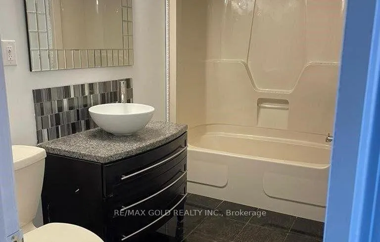Photo 8 of Unit Bsmt, 10 Tracey Lynne Court, Markham, Middlefield — HOMEH