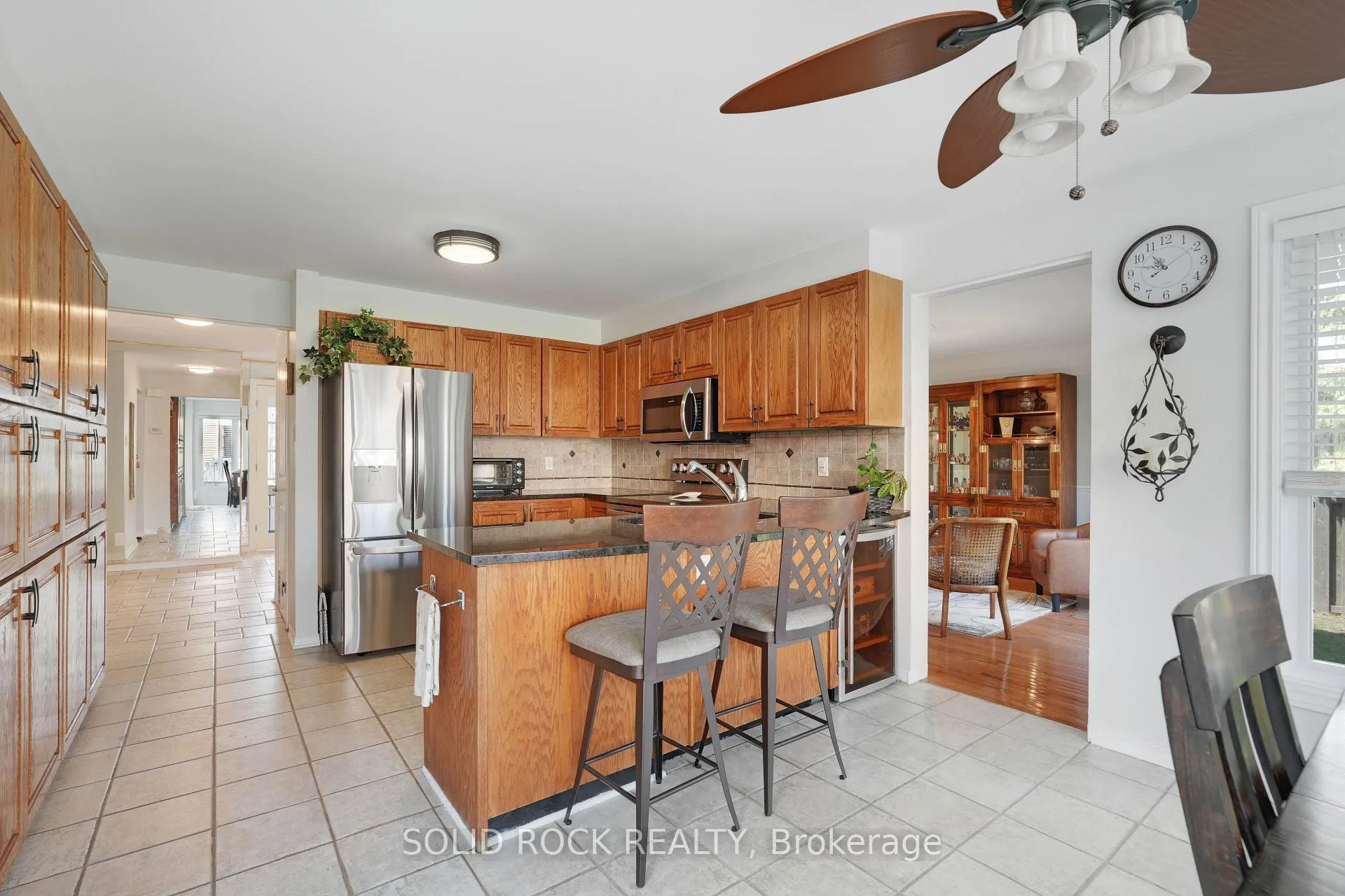Photo 13 of 41 Framingham Crescent, Ottawa, Barrhaven - Cedargrove/Fraserdale — HOMEH