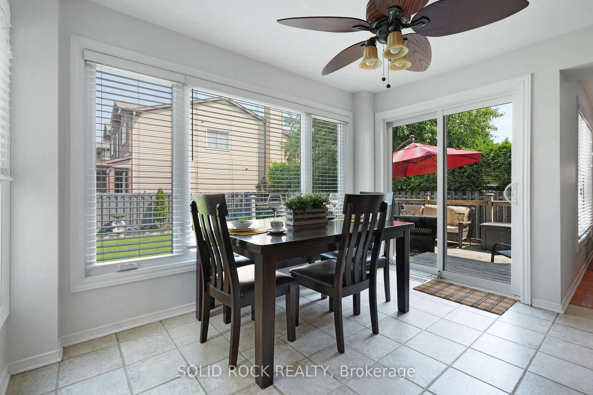 Photo 17 of 41 Framingham Crescent, Ottawa, Barrhaven - Cedargrove/Fraserdale — HOMEH