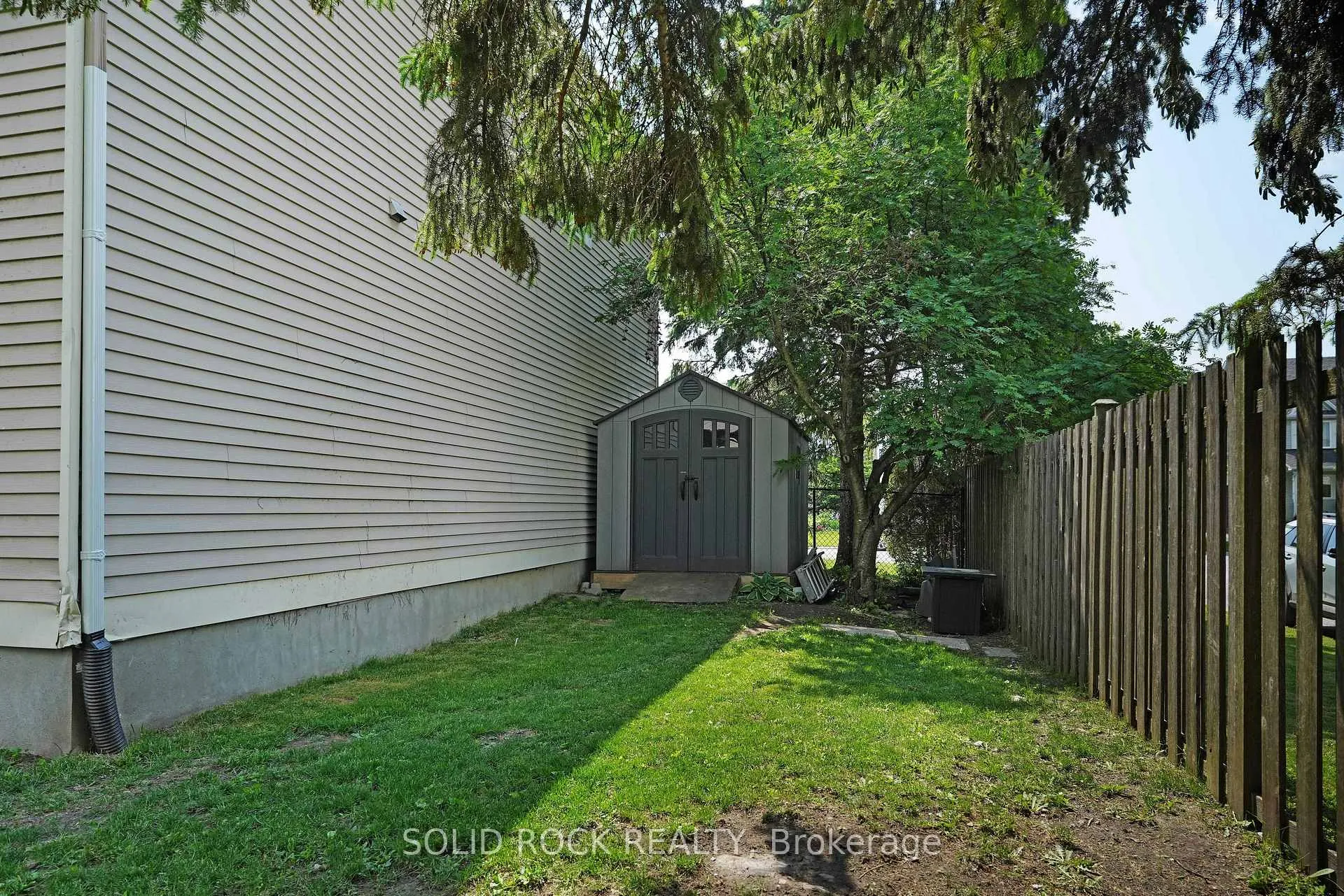 Photo 42 of 41 Framingham Crescent, Ottawa, Barrhaven - Cedargrove/Fraserdale — HOMEH