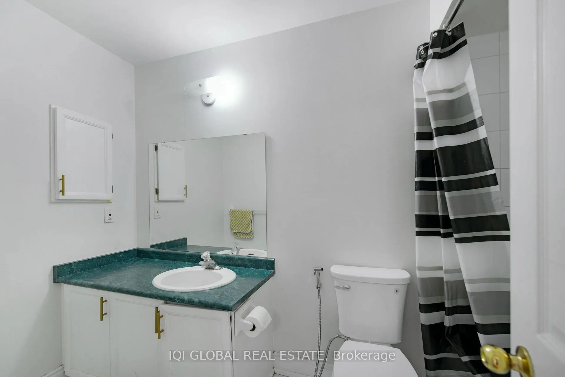 Photo 14 of Unit 139, 2 Sir Lou Drive, Brampton, Fletcher's Creek South — HOMEH