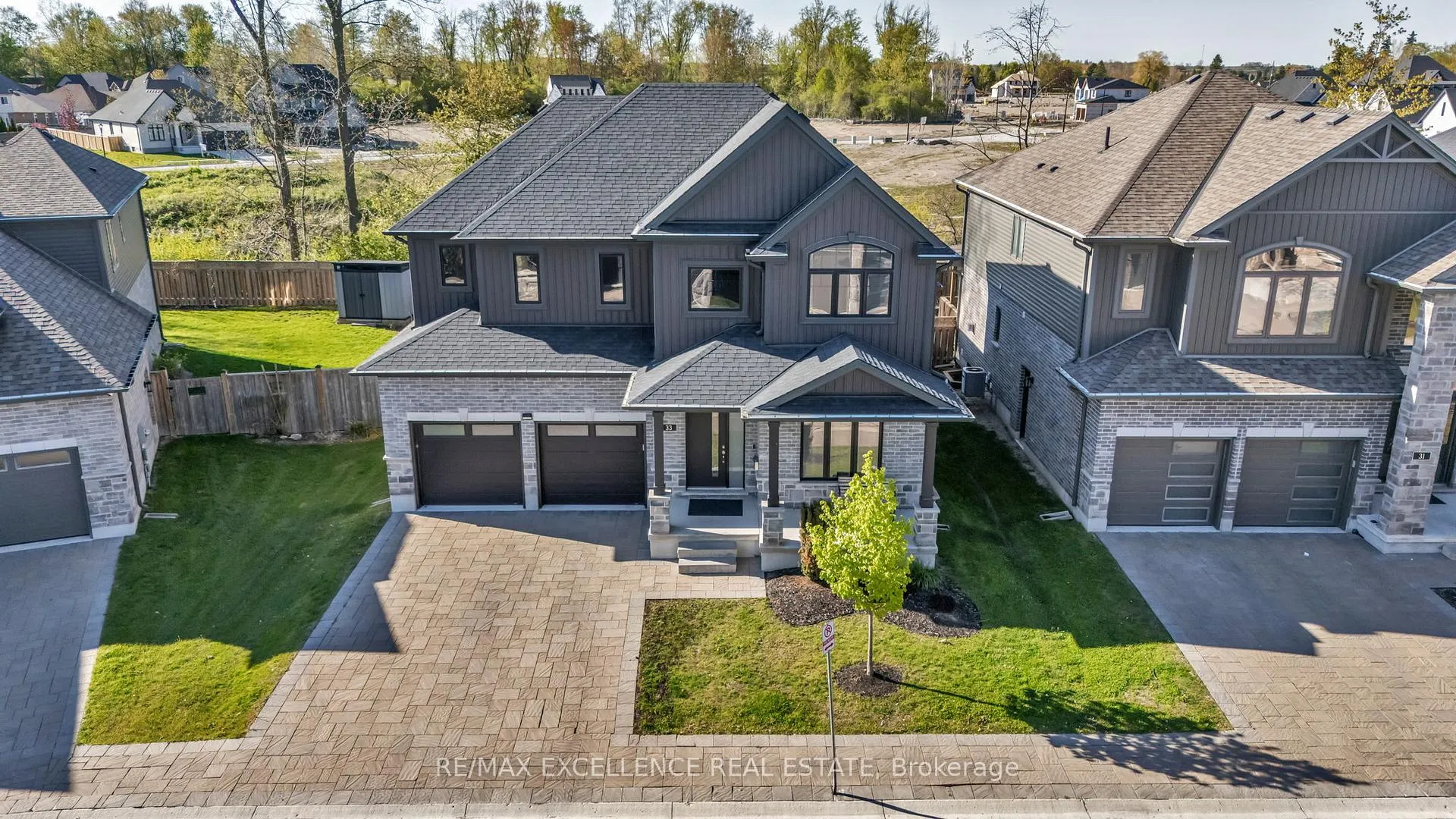 Front of Unit 33, 1061 Eagletrace Drive