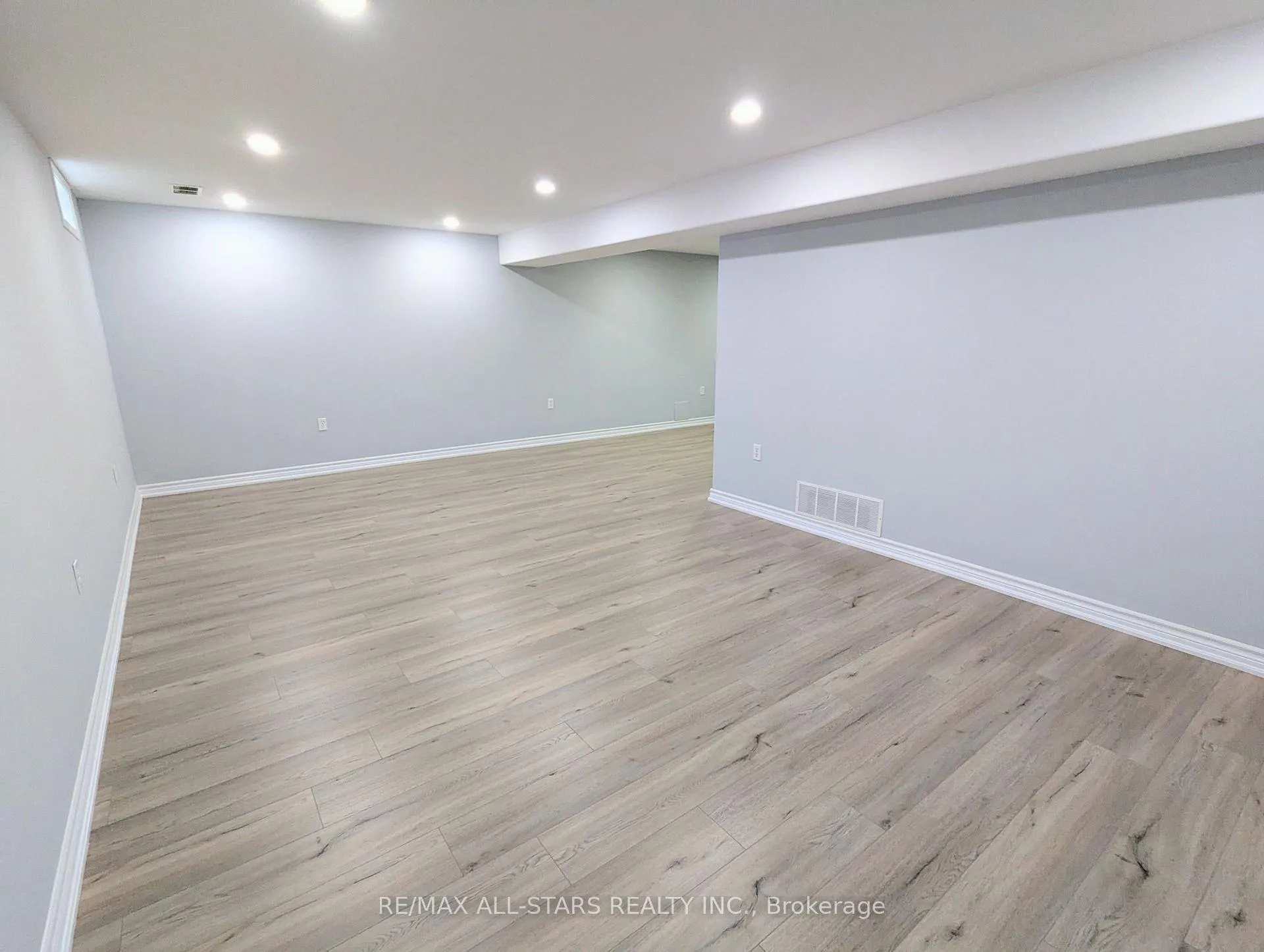 Photo 16 of 507 Clancy Crescent, Peterborough, Otonabee Ward 1 — HOMEH
