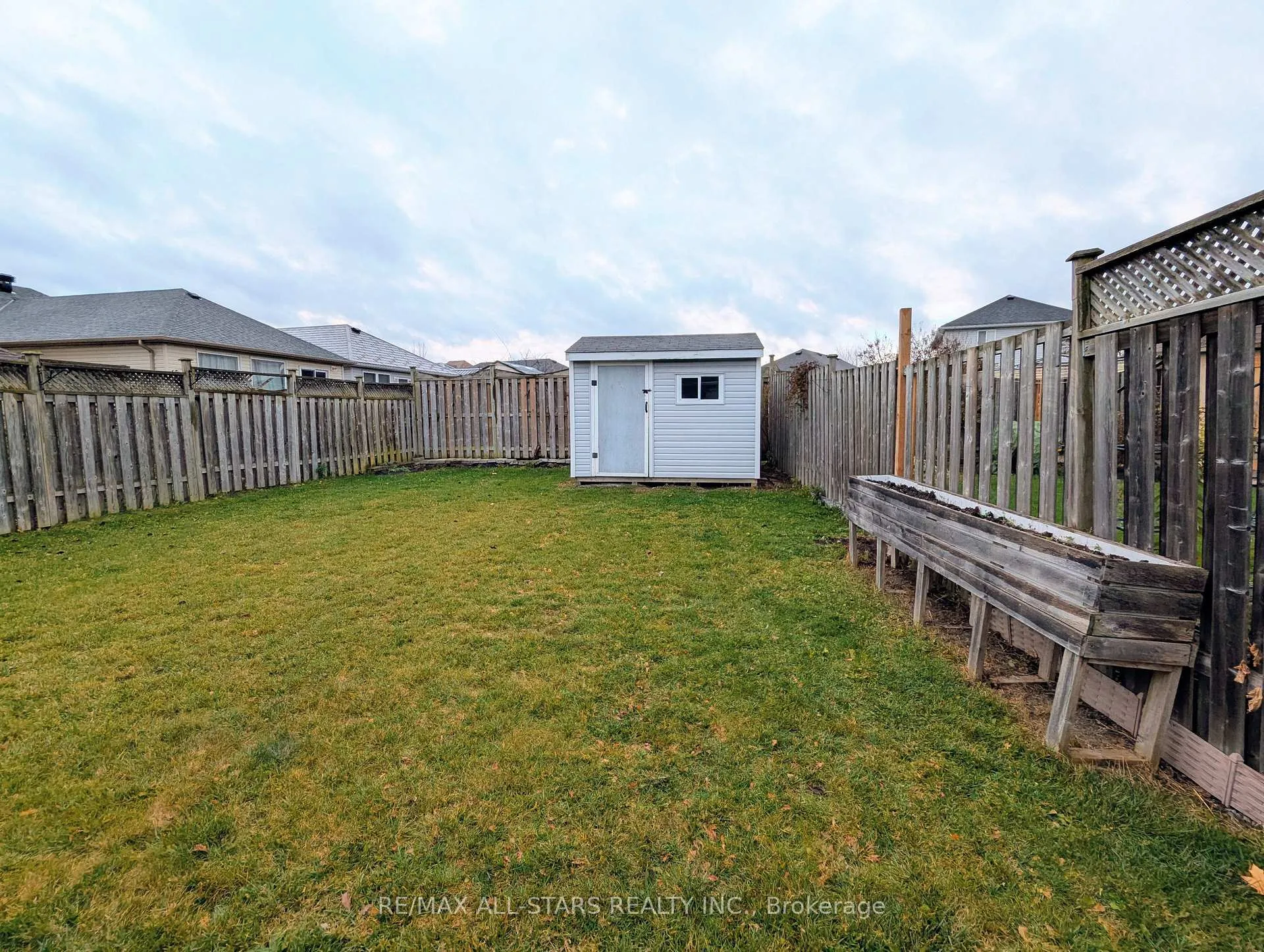 Photo 19 of 507 Clancy Crescent, Peterborough, Otonabee Ward 1 — HOMEH