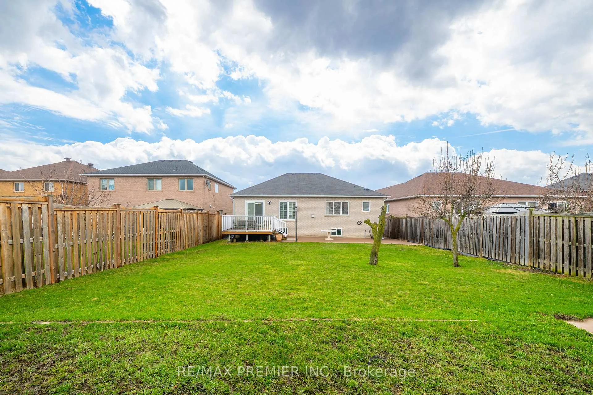 Photo 30 of 20 Drummond Drive, Vaughan, Maple — HOMEH