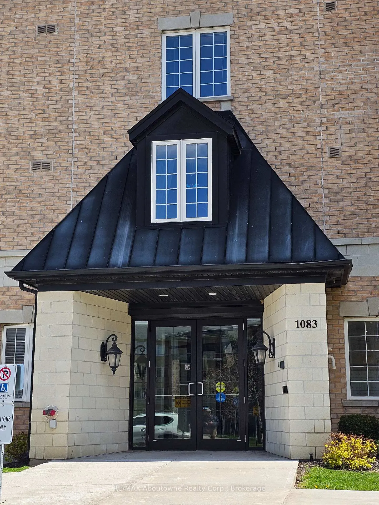 Photo 3 of Unit 310, 1083 Gordon Street, Guelph, Kortright West — HOMEH