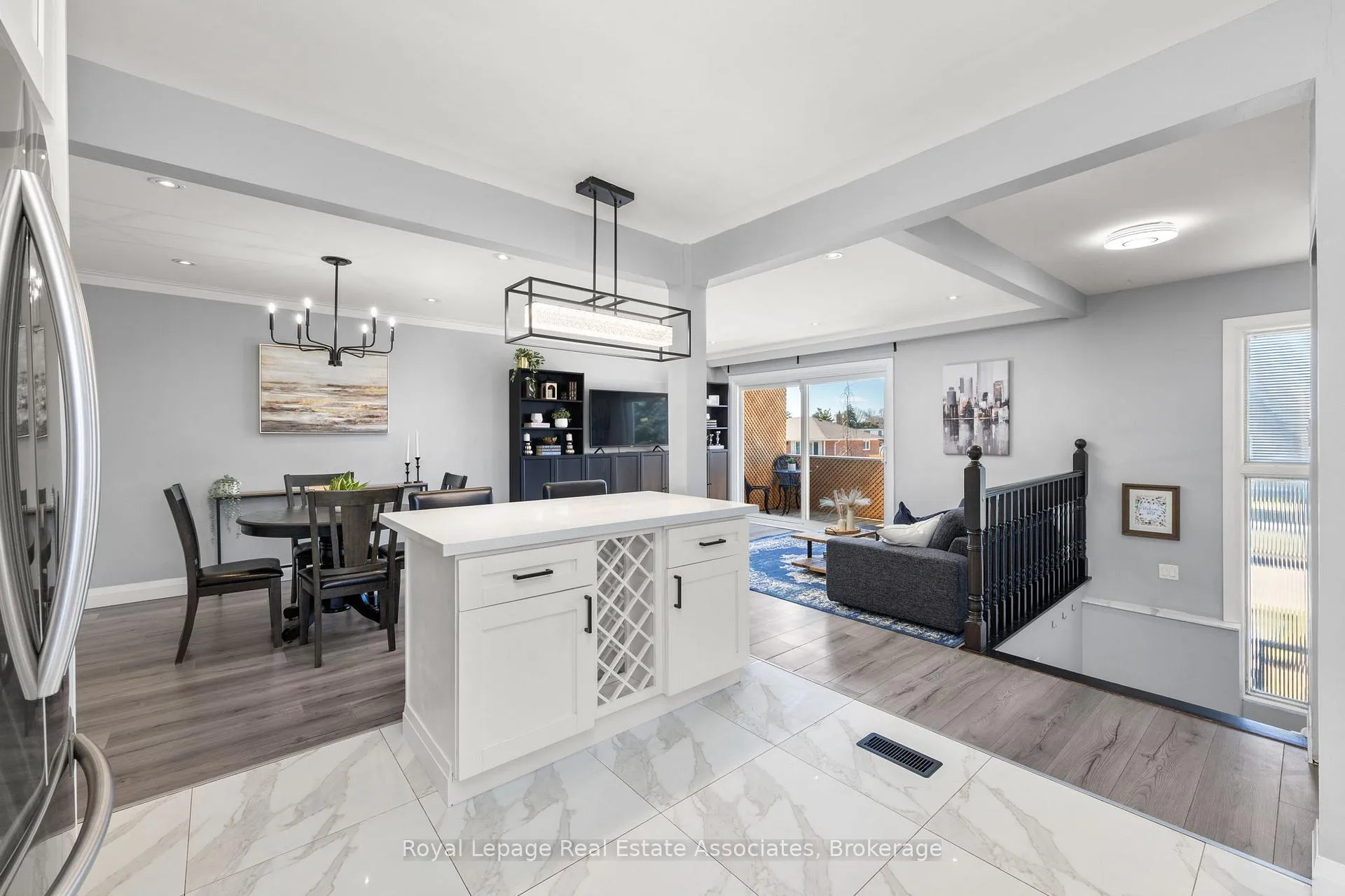 Photo 16 of 66 Kingsmere Crescent, Brampton, Northwood Park — HOMEH