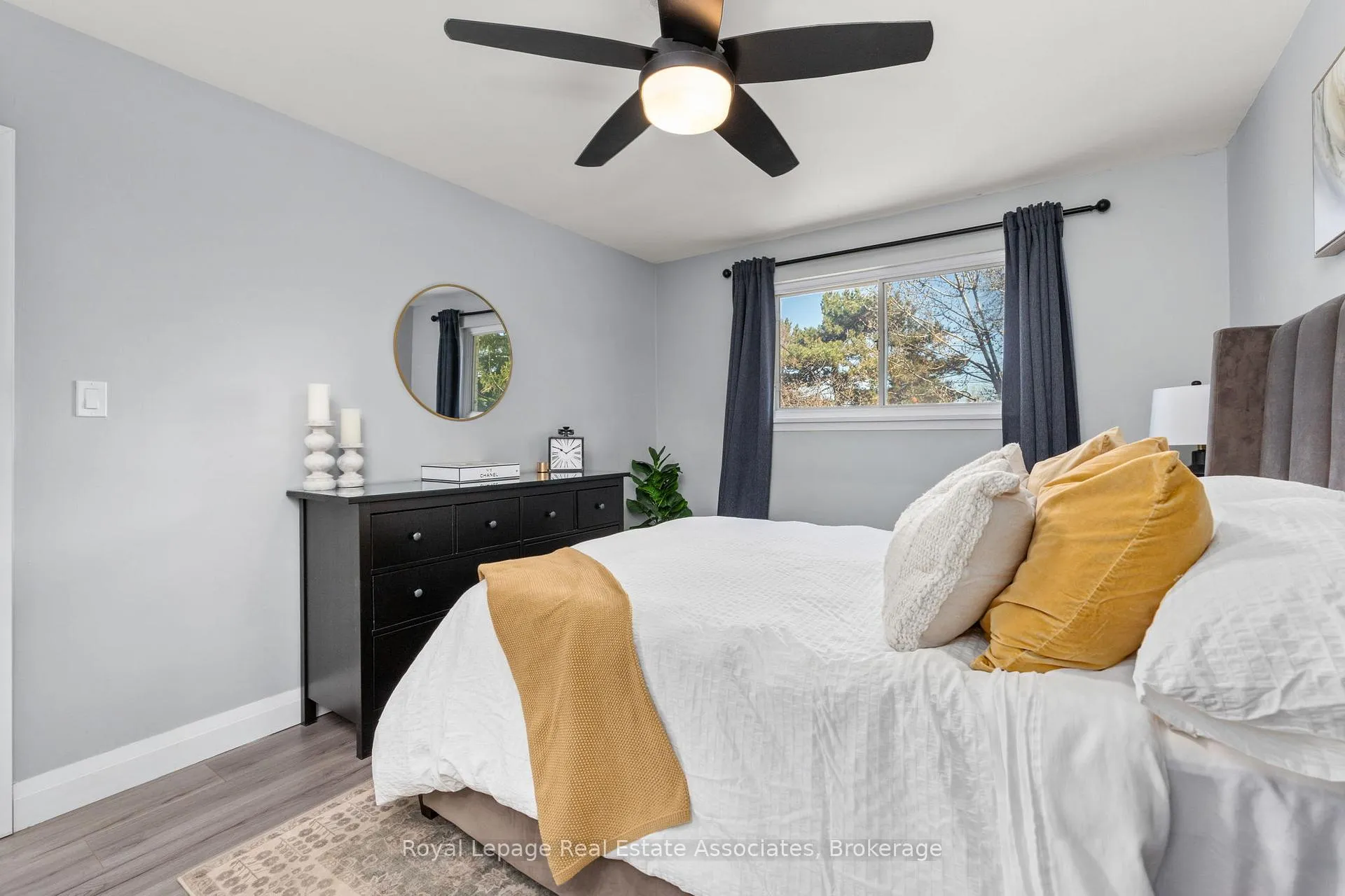 Photo 25 of 66 Kingsmere Crescent, Brampton, Northwood Park — HOMEH