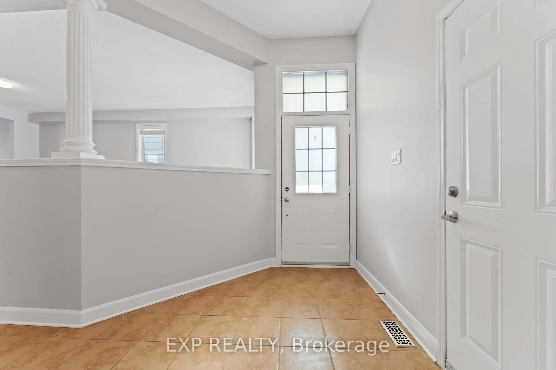 Photo 2 of 413 Tillsonburg Street, Ottawa, Kanata - Kanata Lakes/Heritage Hills — HOMEH