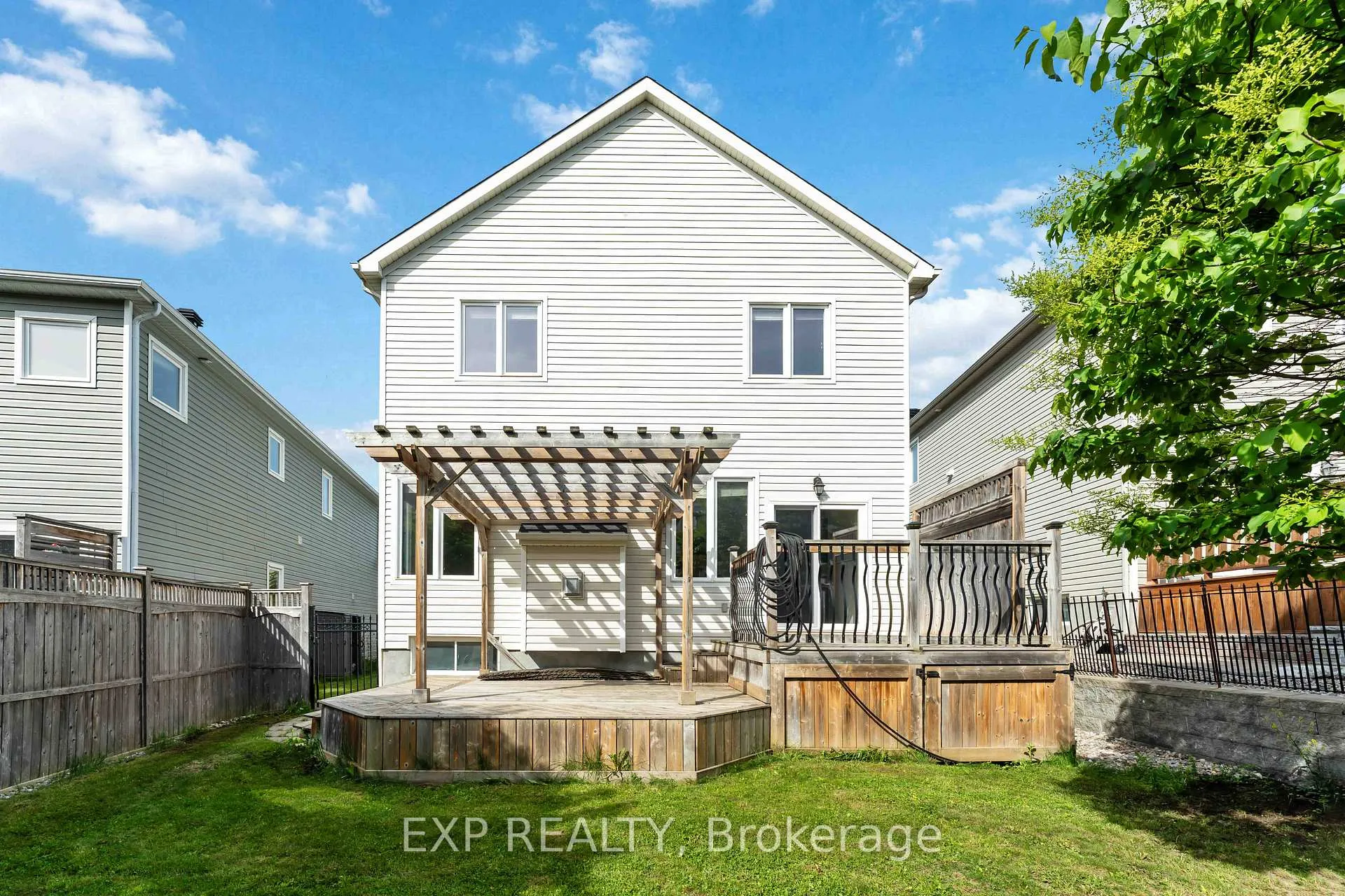 Photo 49 of 413 Tillsonburg Street, Ottawa, Kanata - Kanata Lakes/Heritage Hills — HOMEH