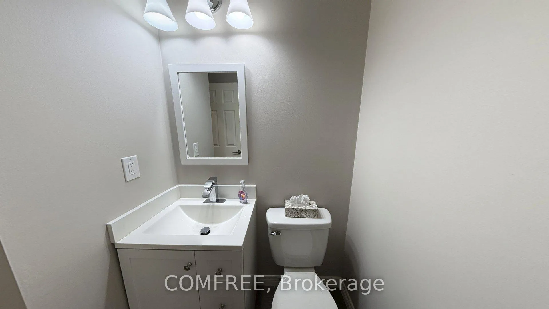 Photo 9 of 175 Stanley Street, Barrie, East Bayfield — HOMEH
