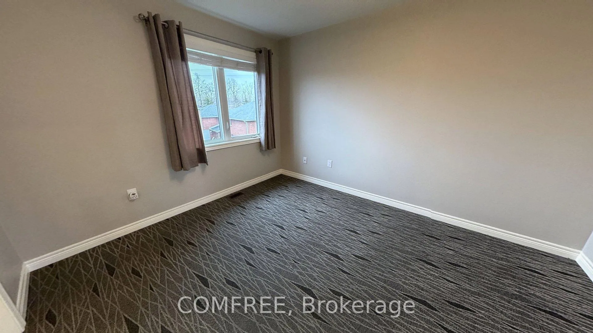 Photo 15 of 175 Stanley Street, Barrie, East Bayfield — HOMEH