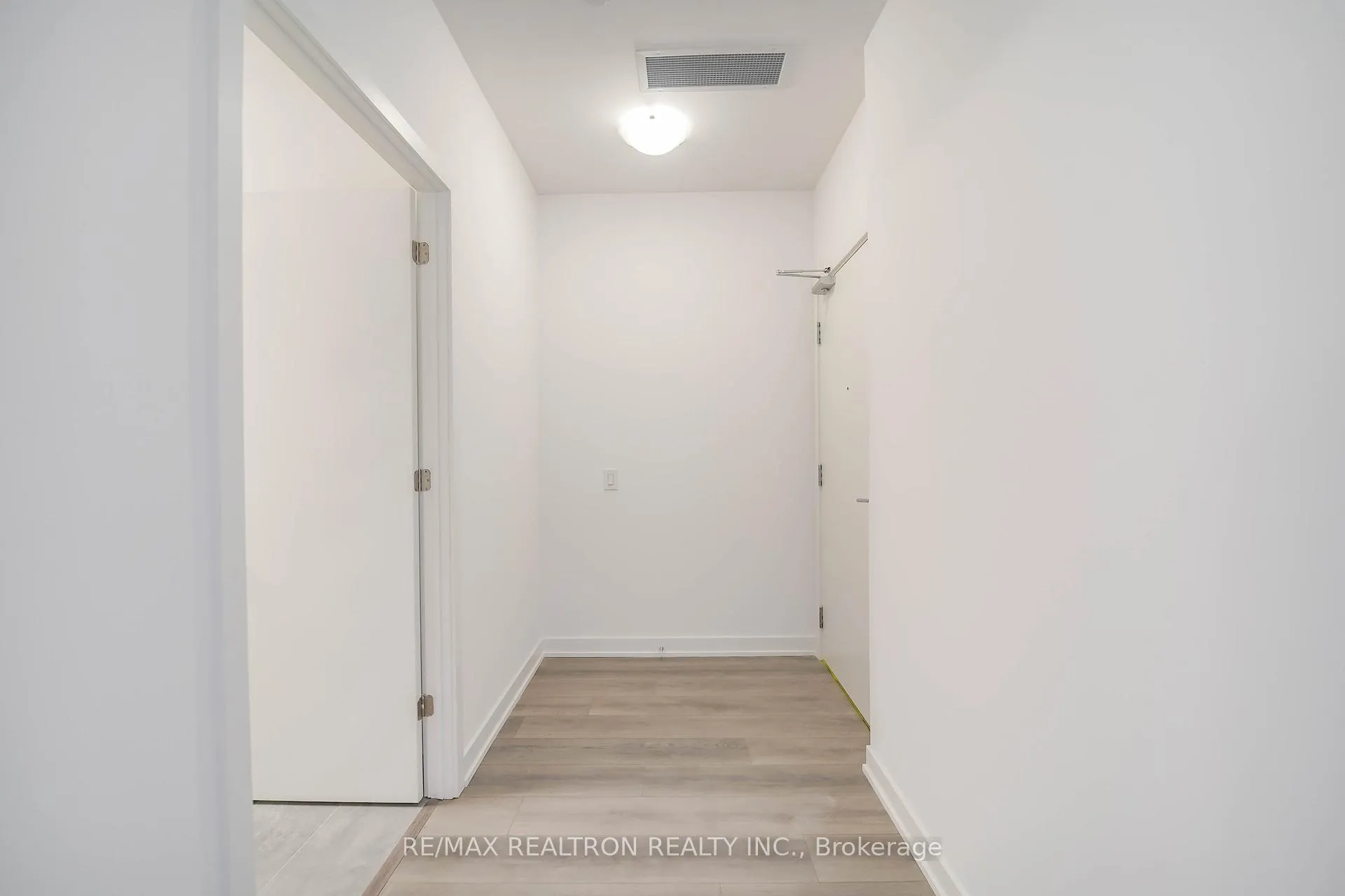 Photo 5 of Unit 101A, 7439 Kingston Road, Scarborough, Rouge — HOMEH