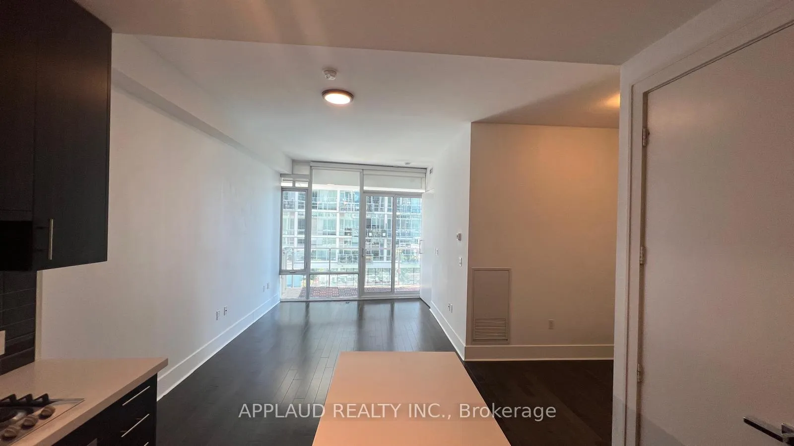 Photo 1 of Unit 409, 29 Queens Quay E, Toronto, Waterfront Communities — HOMEH