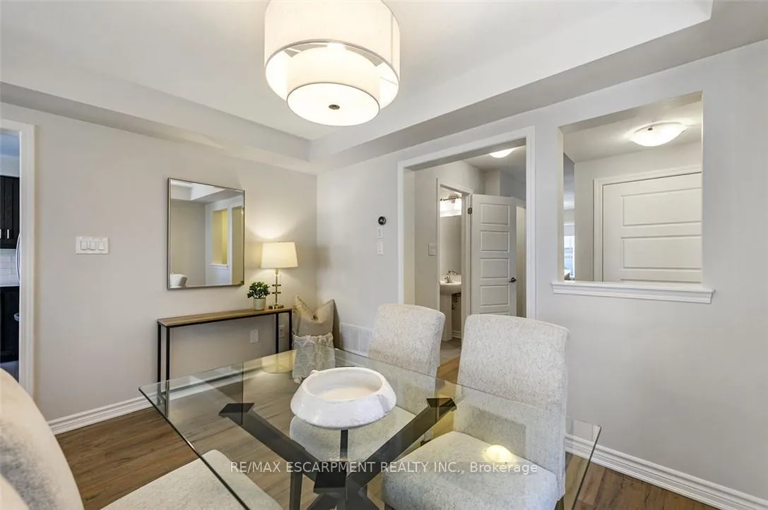 Photo 10 of Unit 43, 22 Spring Creek Drive, Hamilton, Waterdown — HOMEH