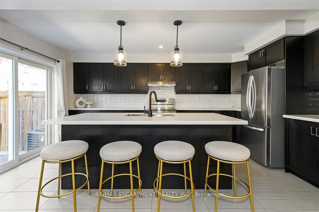 Photo 16 of Unit 43, 22 Spring Creek Drive, Hamilton, Waterdown — HOMEH