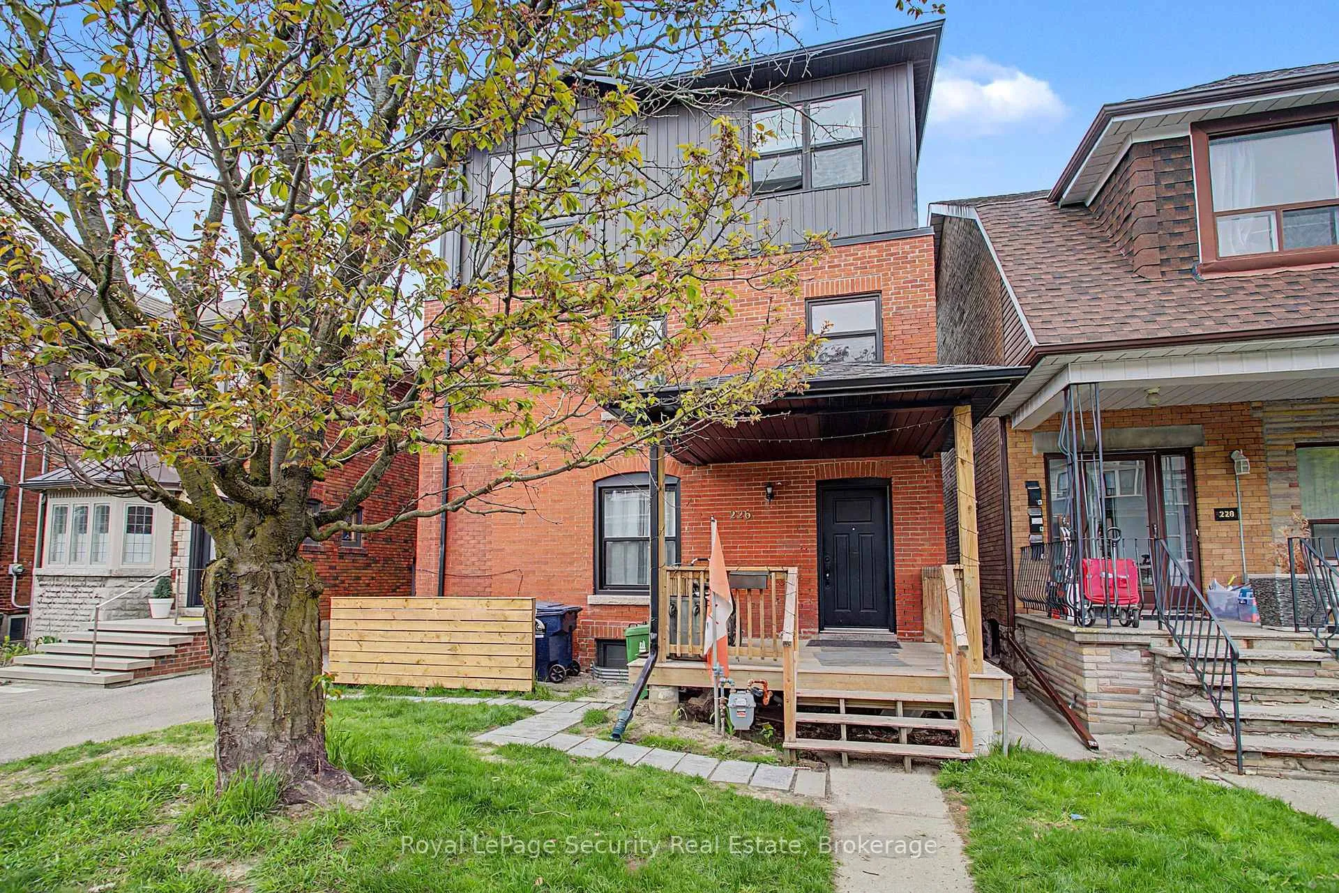 Photo 1 of Unit 2, 226 Lauder Avenue, Toronto, Oakwood Village — HOMEH