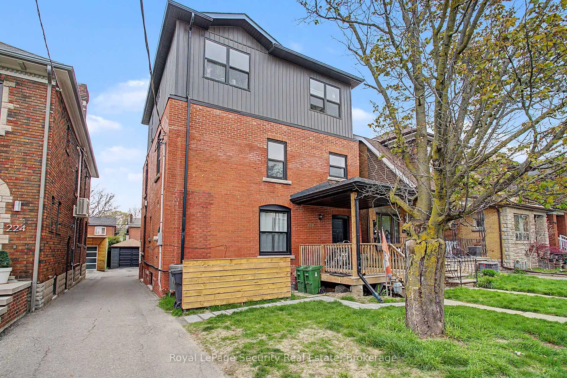 Photo 2 of Unit 2, 226 Lauder Avenue, Toronto, Oakwood Village — HOMEH