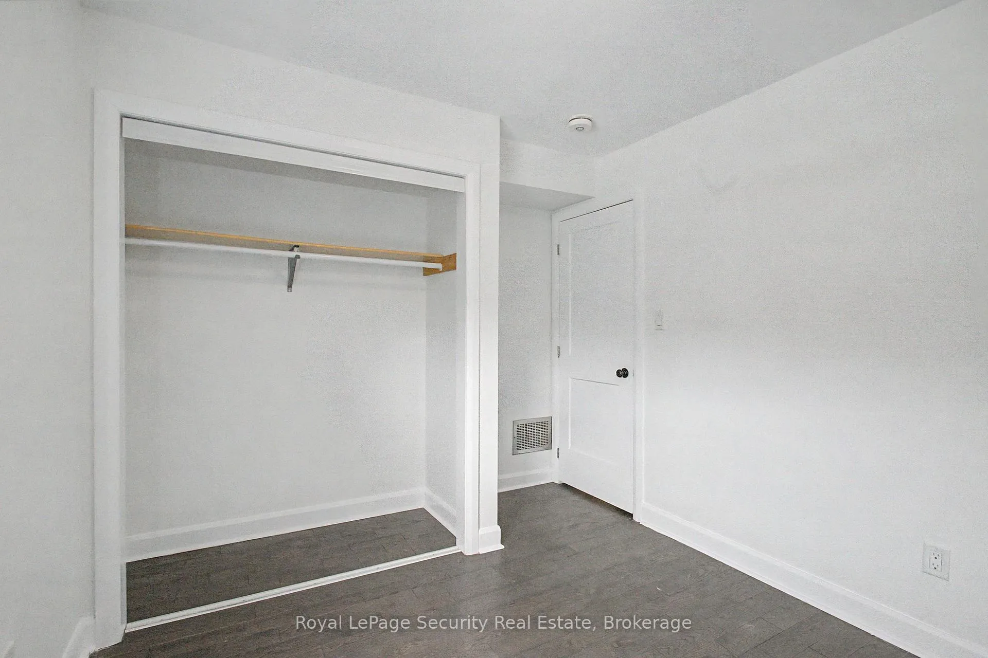 Photo 13 of Unit 2, 226 Lauder Avenue, Toronto, Oakwood Village — HOMEH