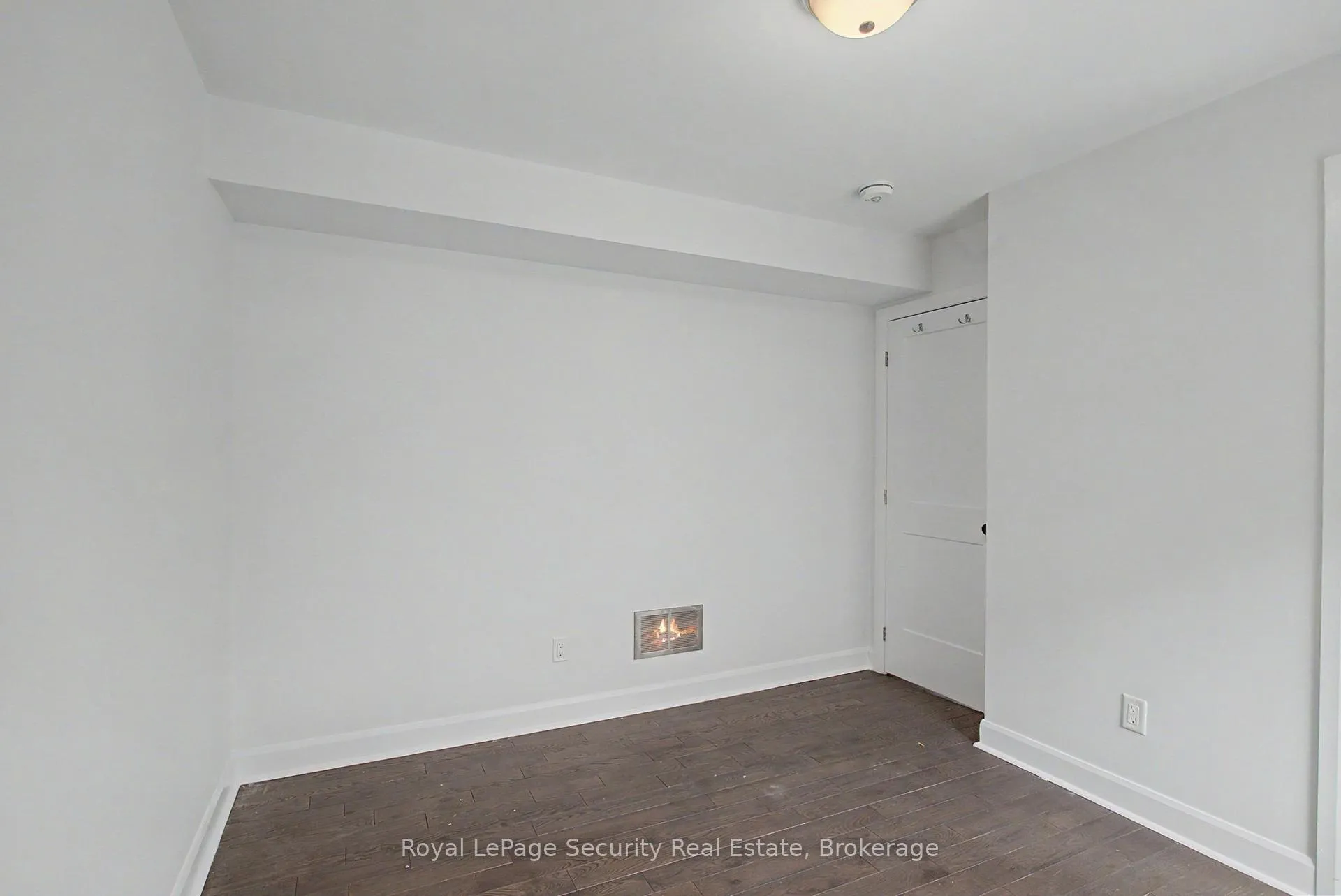 Photo 15 of Unit 2, 226 Lauder Avenue, Toronto, Oakwood Village — HOMEH