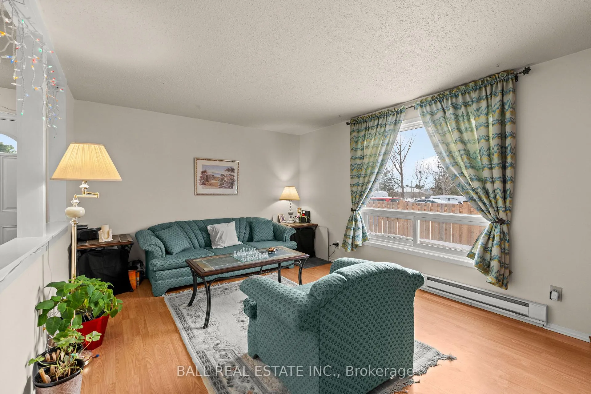 Photo 2 of Unit 50, 21 Tracey Park Drive, Belleville, Belleville Ward — HOMEH