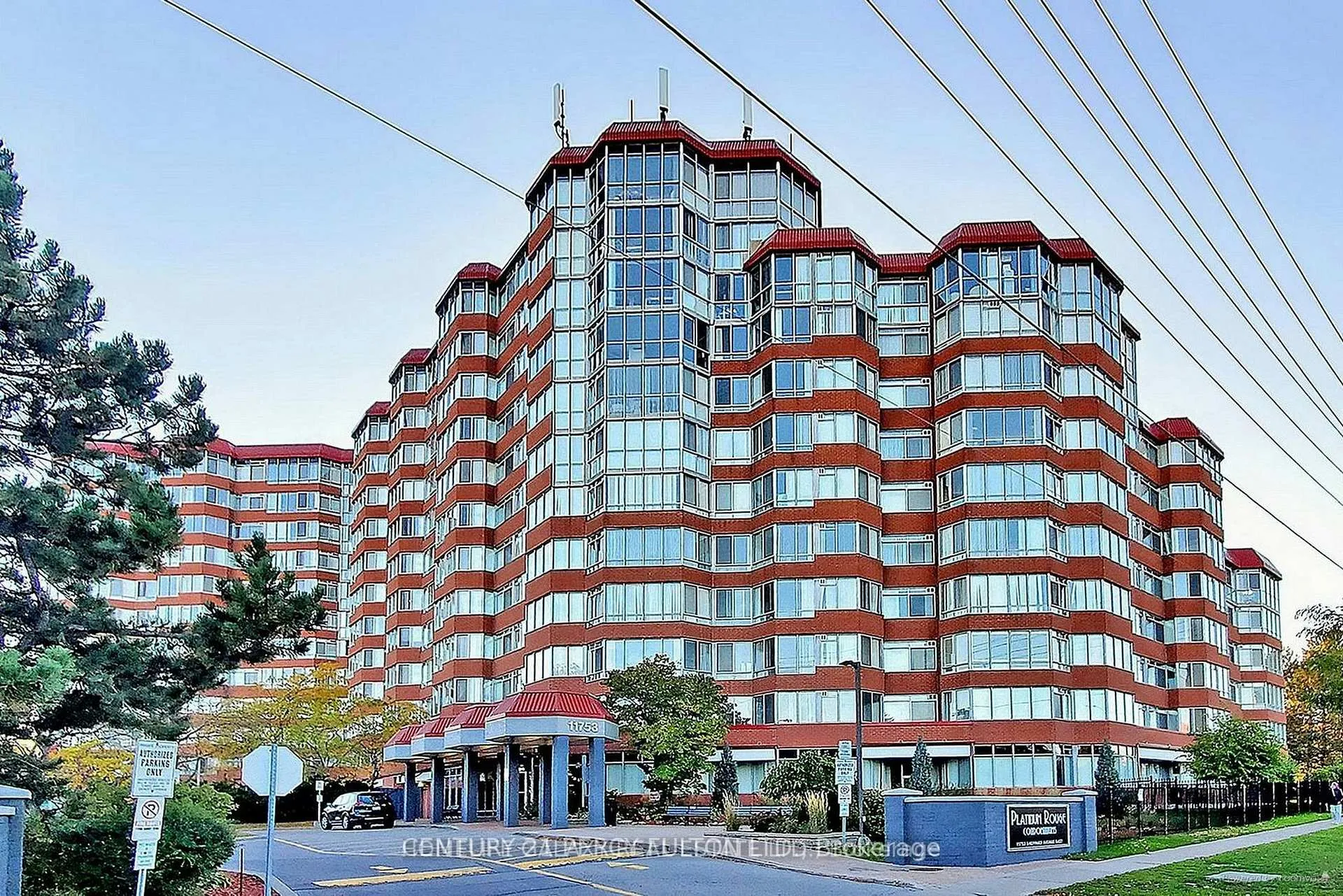 Front of Unit 822, 11753 Sheppard Avenue E