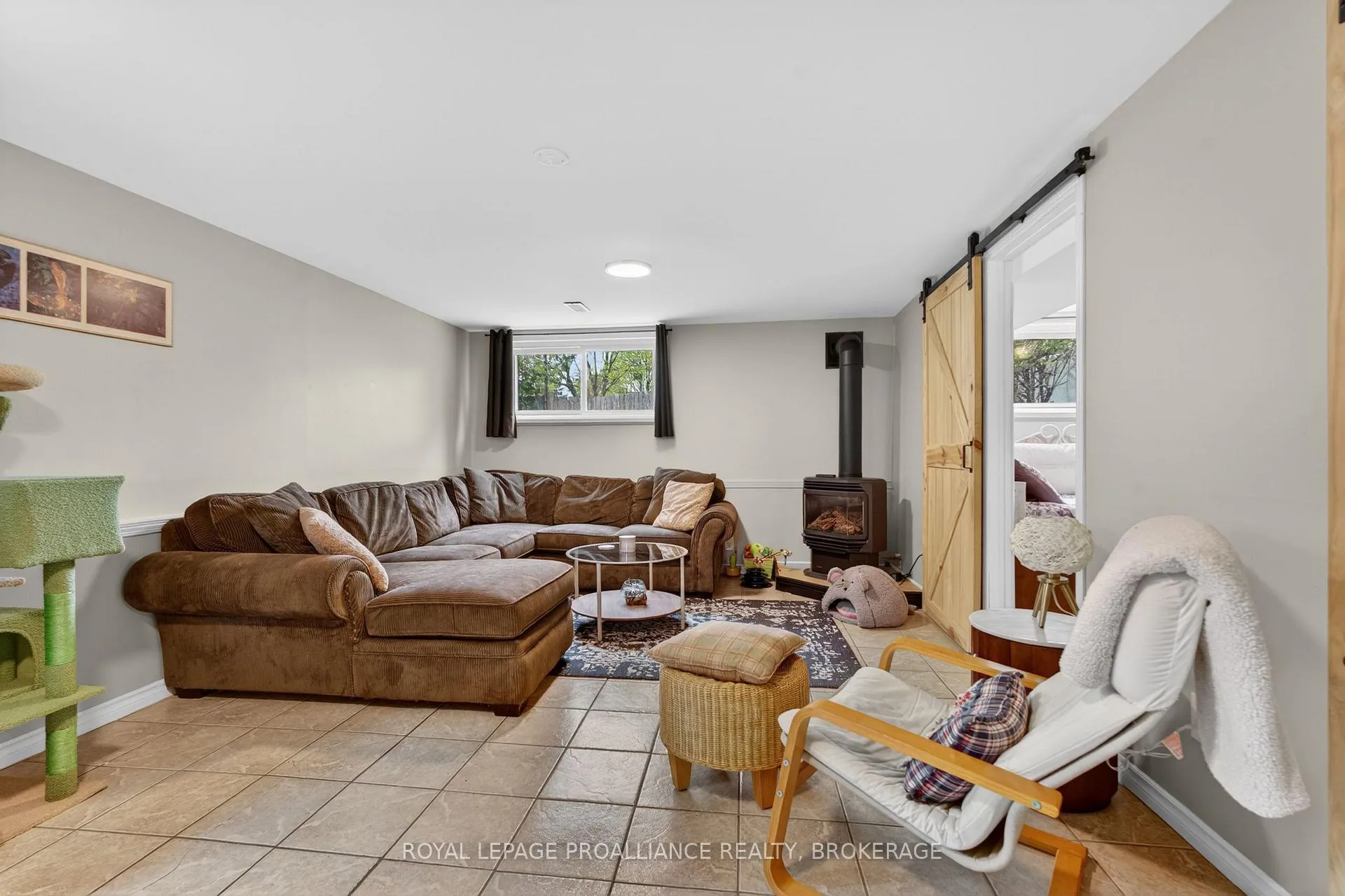 Photo 21 of 803 Grouse Crescent, Kingston, North of Taylor-Kidd Blvd — HOMEH