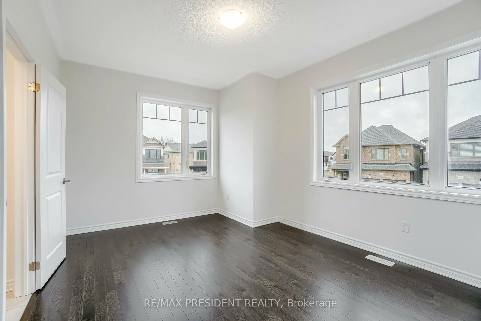 Photo 41 of 17 Spinland Street, Caledon, Rural Caledon — HOMEH
