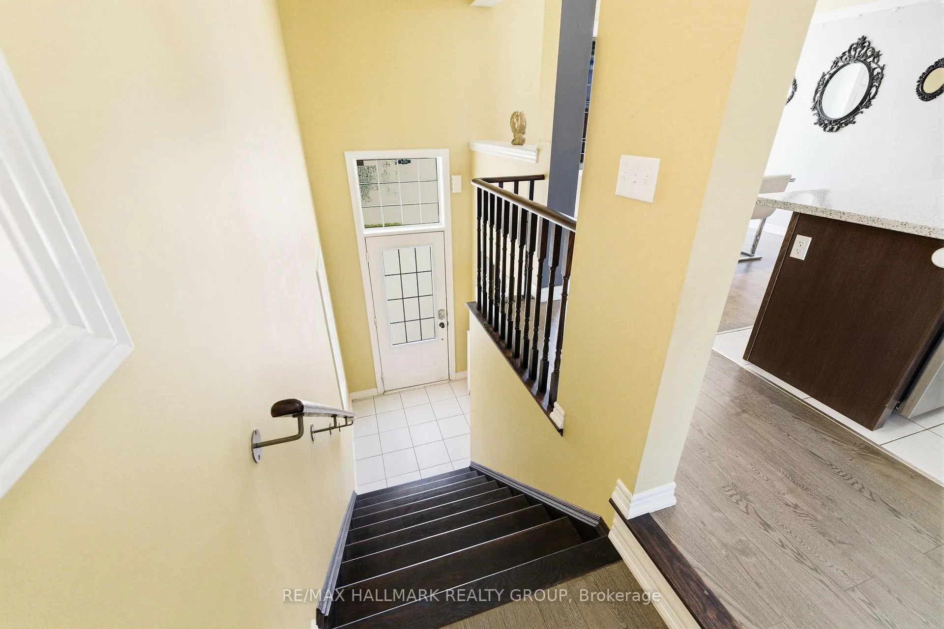 Photo 4 of Unit 50, 2464 Bromus Path, Oshawa, Windfields — HOMEH