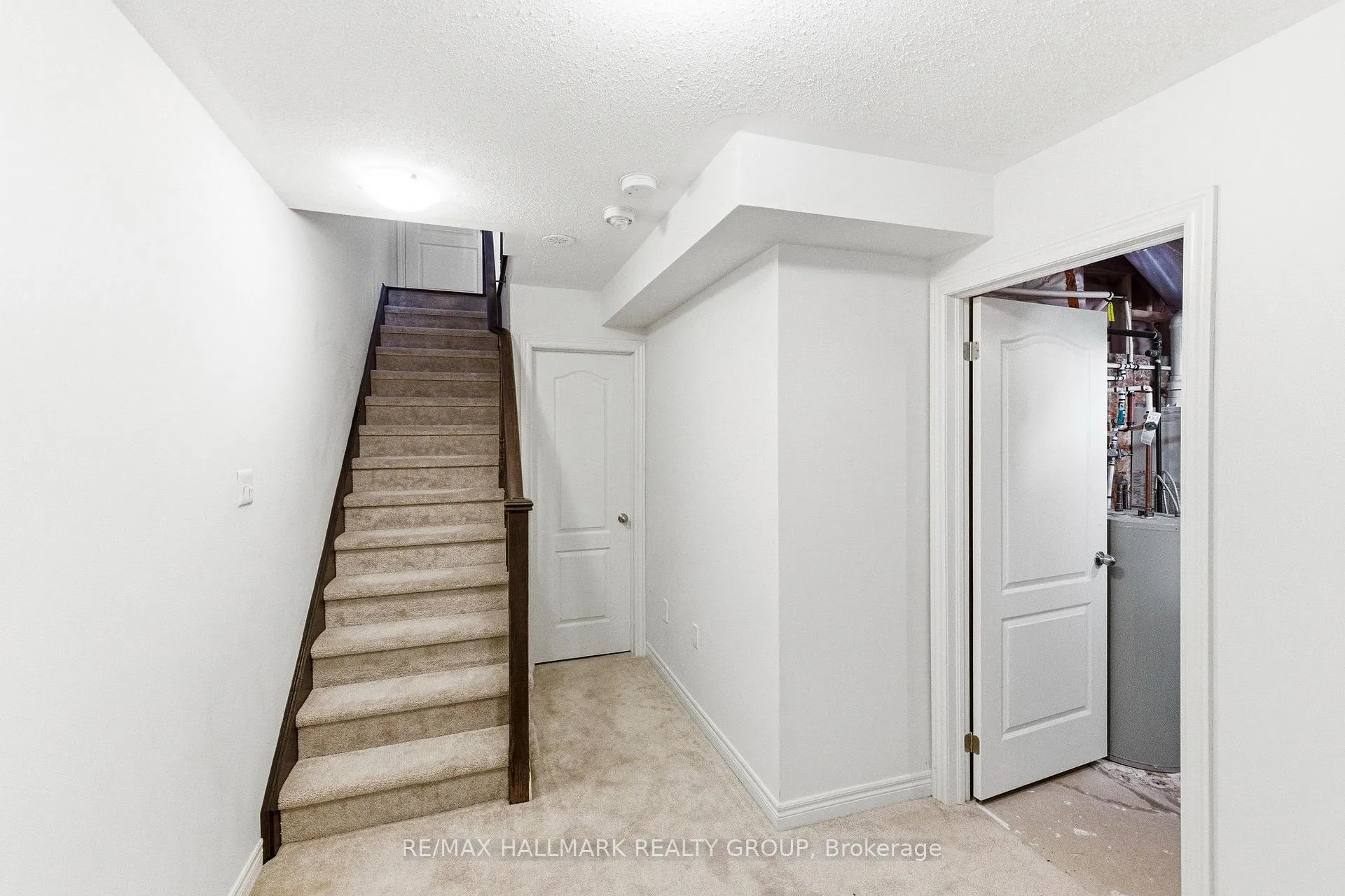 Photo 28 of Unit 50, 2464 Bromus Path, Oshawa, Windfields — HOMEH
