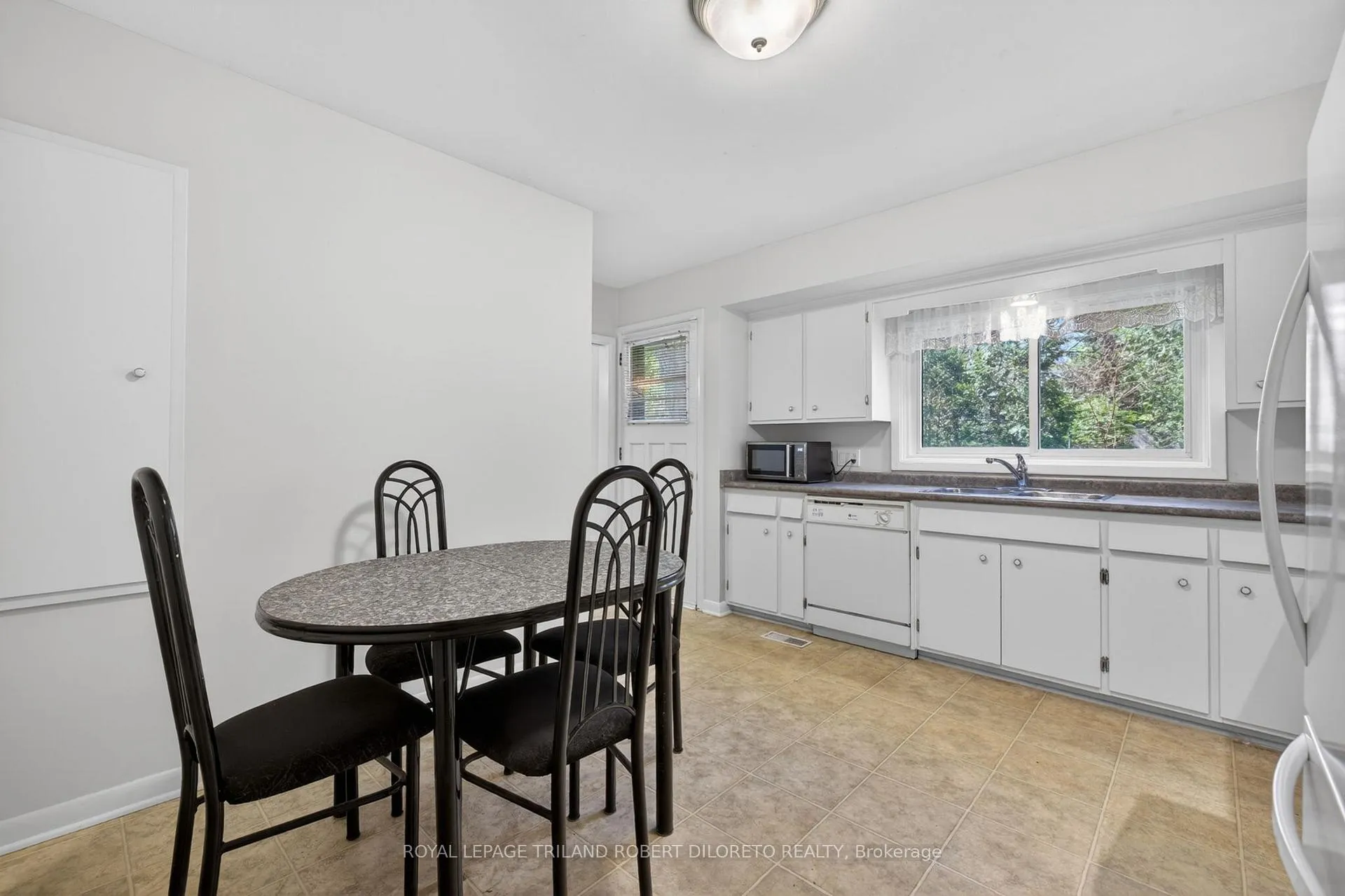Photo 9 of 25 Regency Road, London, North L — HOMEH