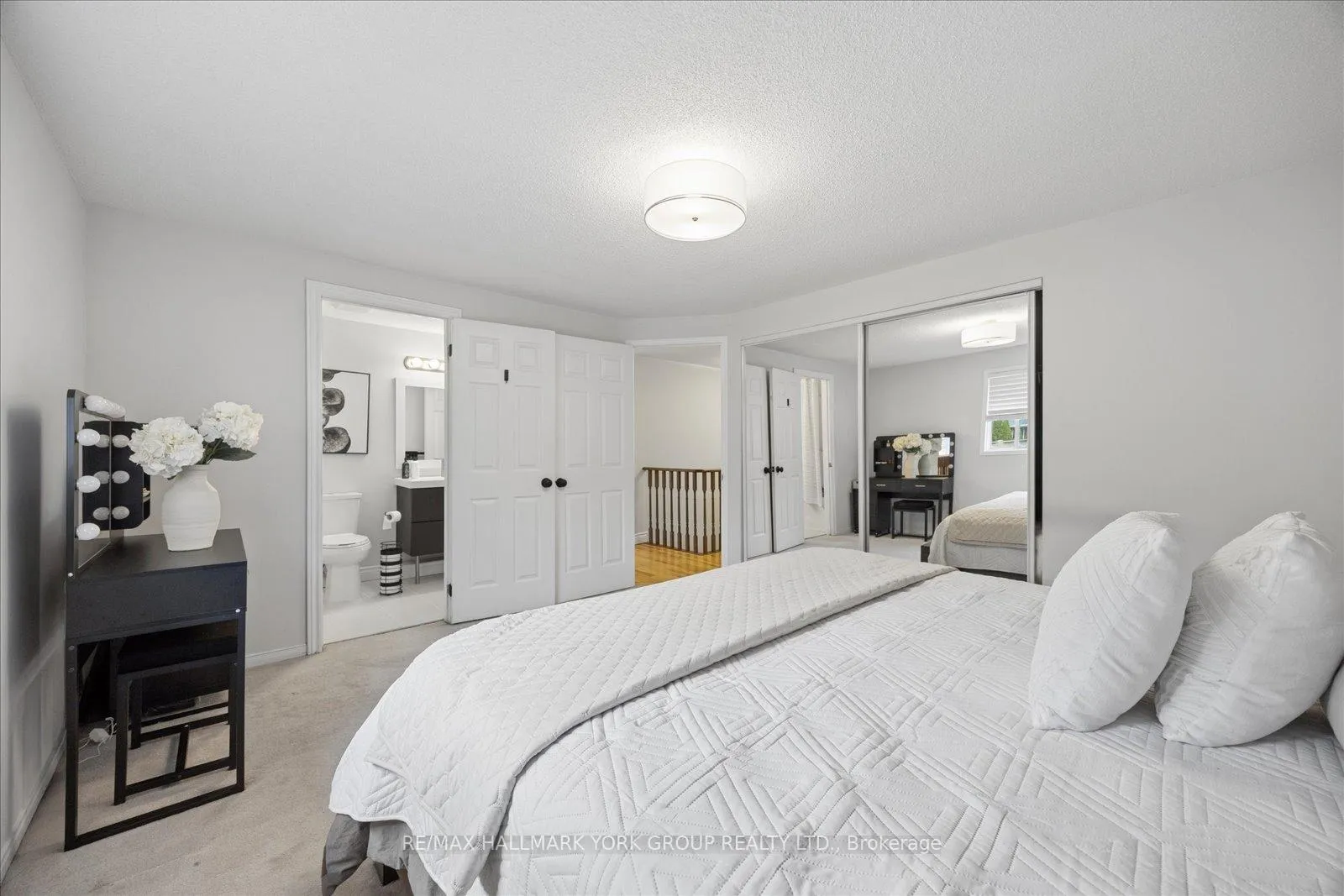 Photo 20 of 132 Athabaska Road, Barrie, Holly — HOMEH