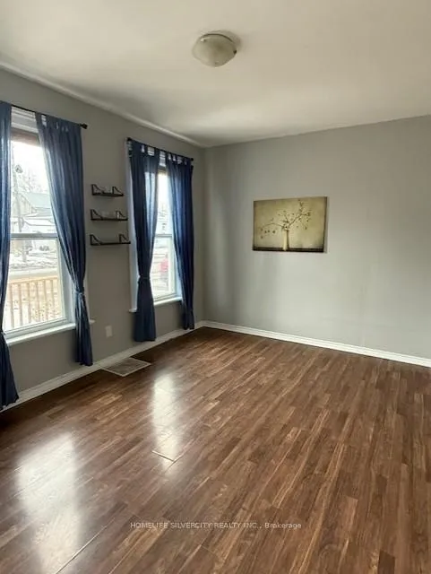 Photo 4 of 115 Murray Street, Brantford, Victoria/Arthur — HOMEH