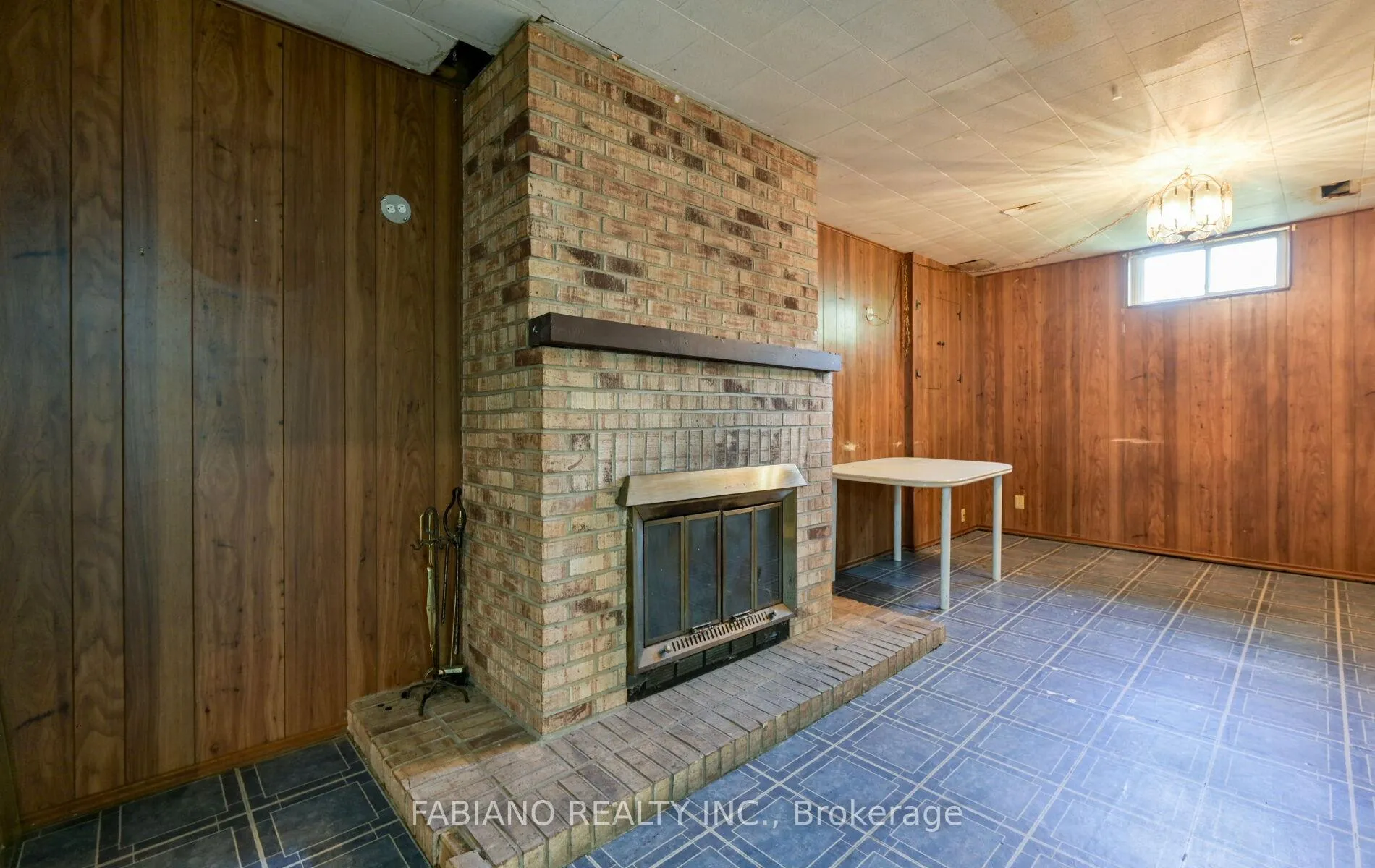 Photo 39 of 35 Murchison Crescent, Etobicoke, Mount Olive-Silverstone-Jamestown — HOMEH