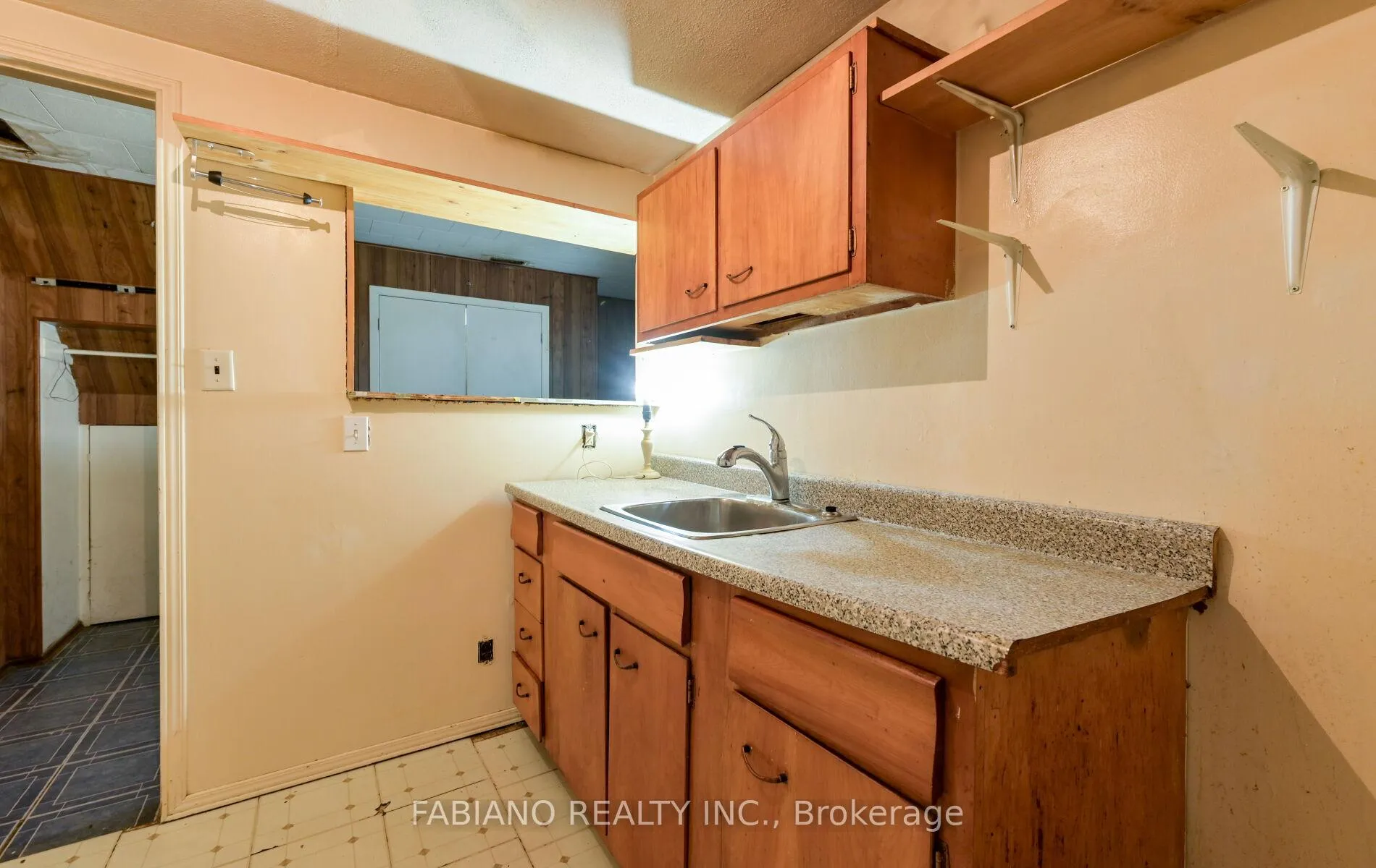 Photo 42 of 35 Murchison Crescent, Etobicoke, Mount Olive-Silverstone-Jamestown — HOMEH