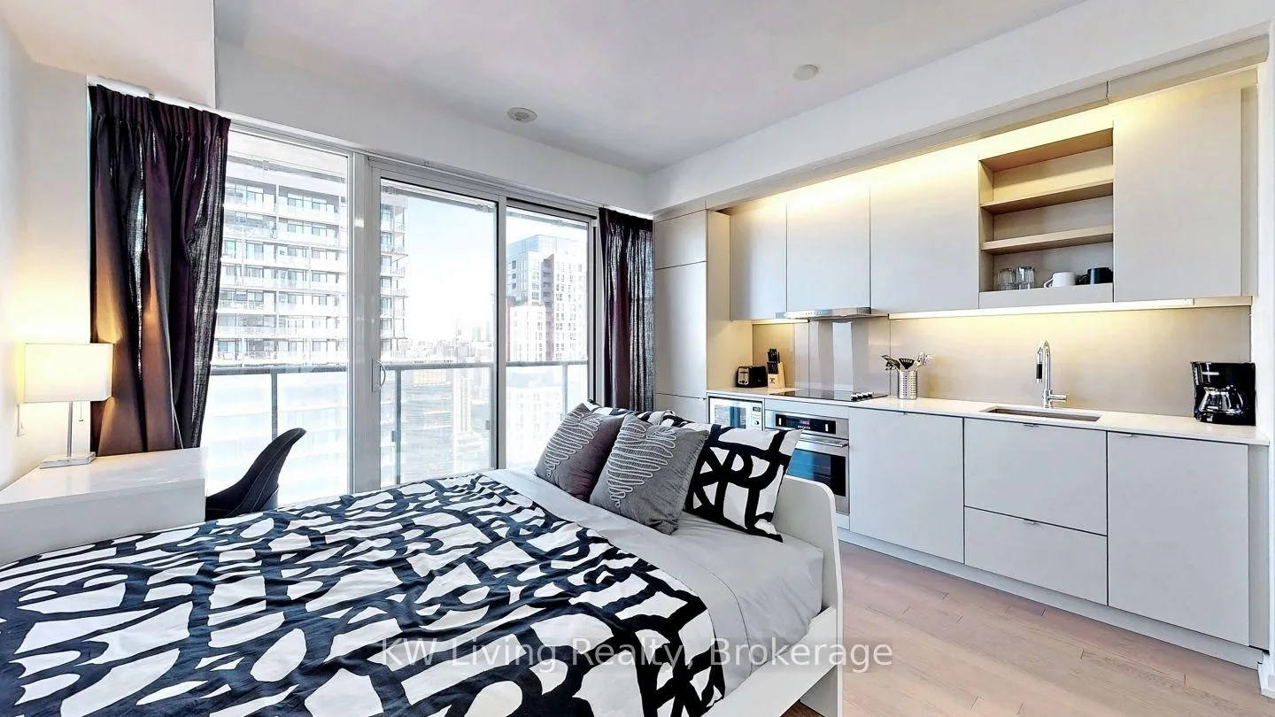 Photo 5 of Unit 3202, 101 Peter Street, Toronto, Waterfront Communities — HOMEH